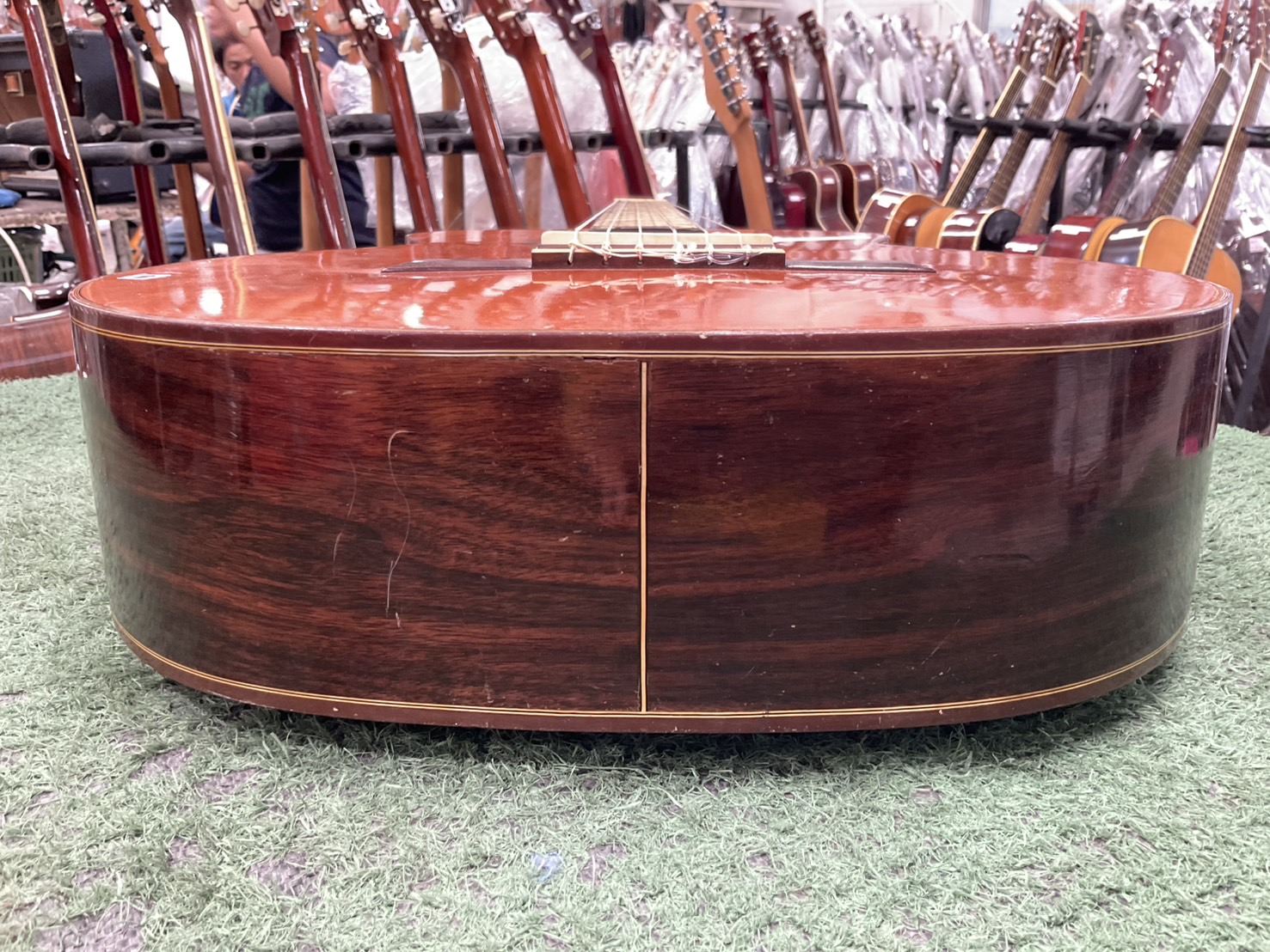 กีต้าร์คลาสสิค SUZUKI : No.80