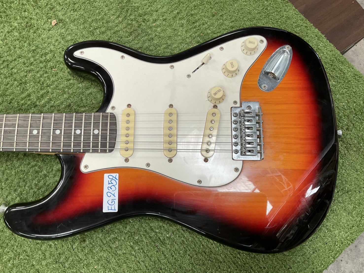 กีต้าร์ไฟฟ้า SELDER