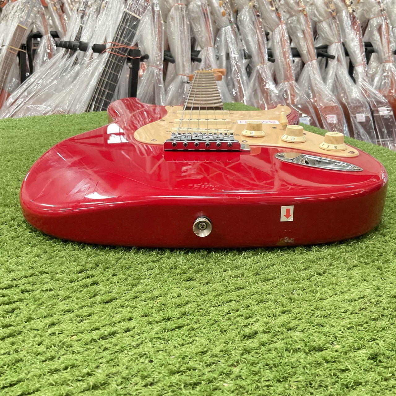 กีต้าร์ไฟฟ้า Legend