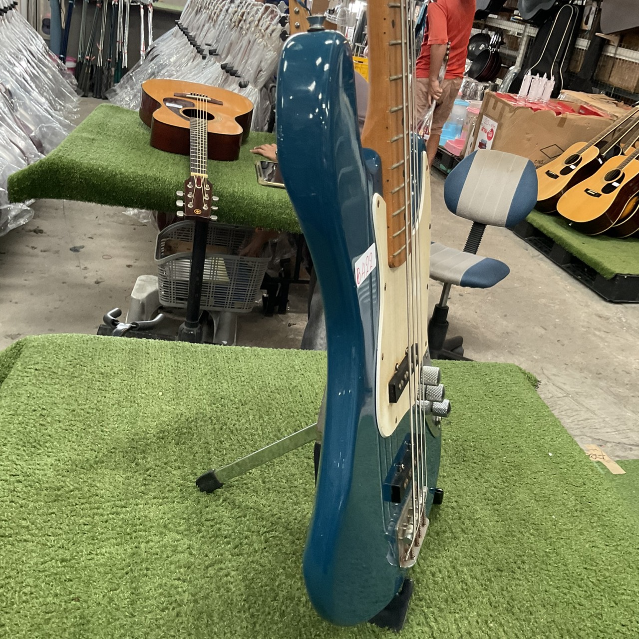 กีต้าร์เบส Flavor