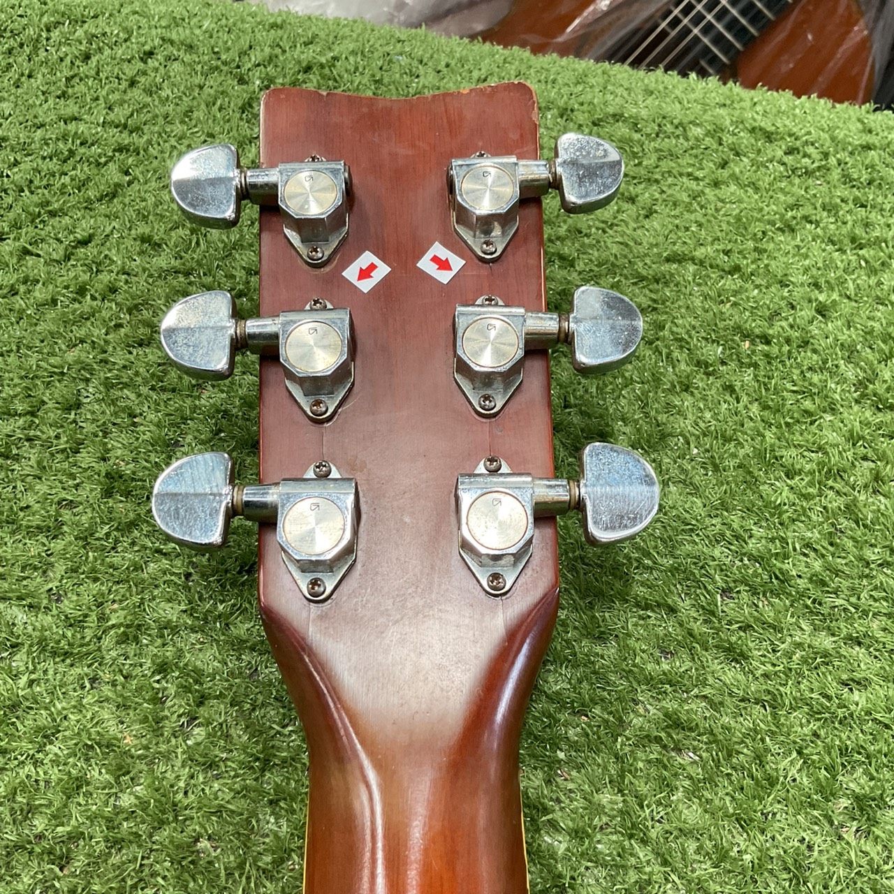 กีต้าร์โปร่ง YAMAHA : FG-200D