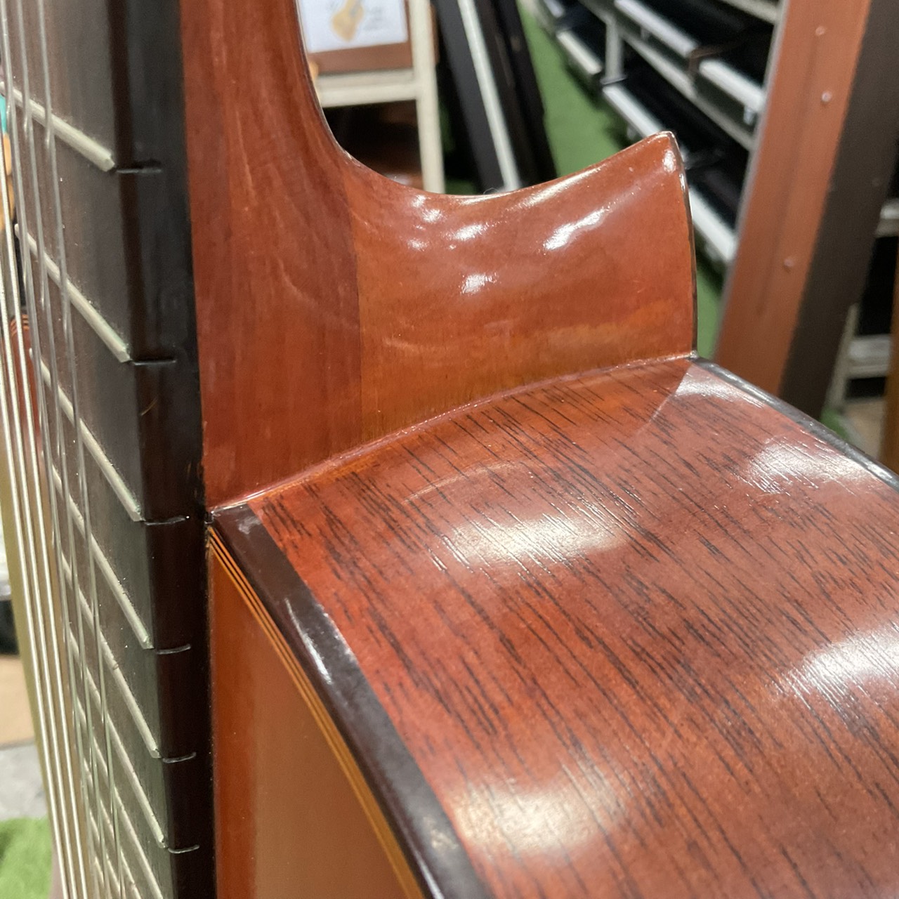 กีต้าร์คลาสสิค Aria : AC10