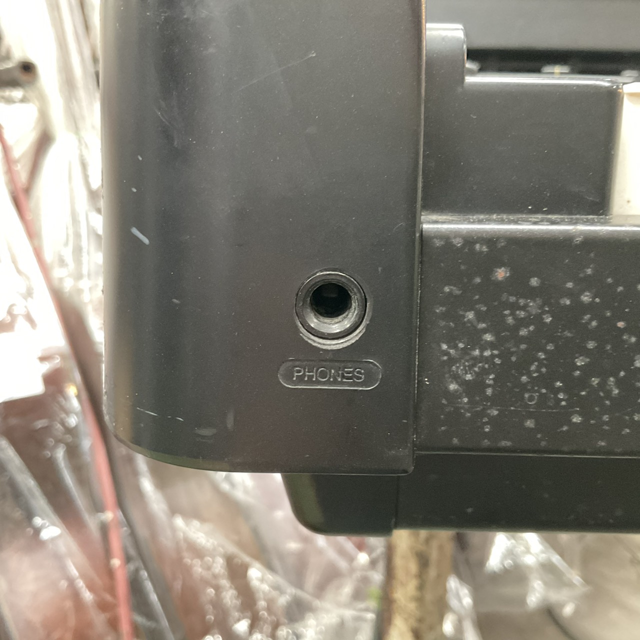 เปียโน YAMAHA : CLP-260 สินค้าไม่พร้อมใช้งาน (ต้องซ่อม)