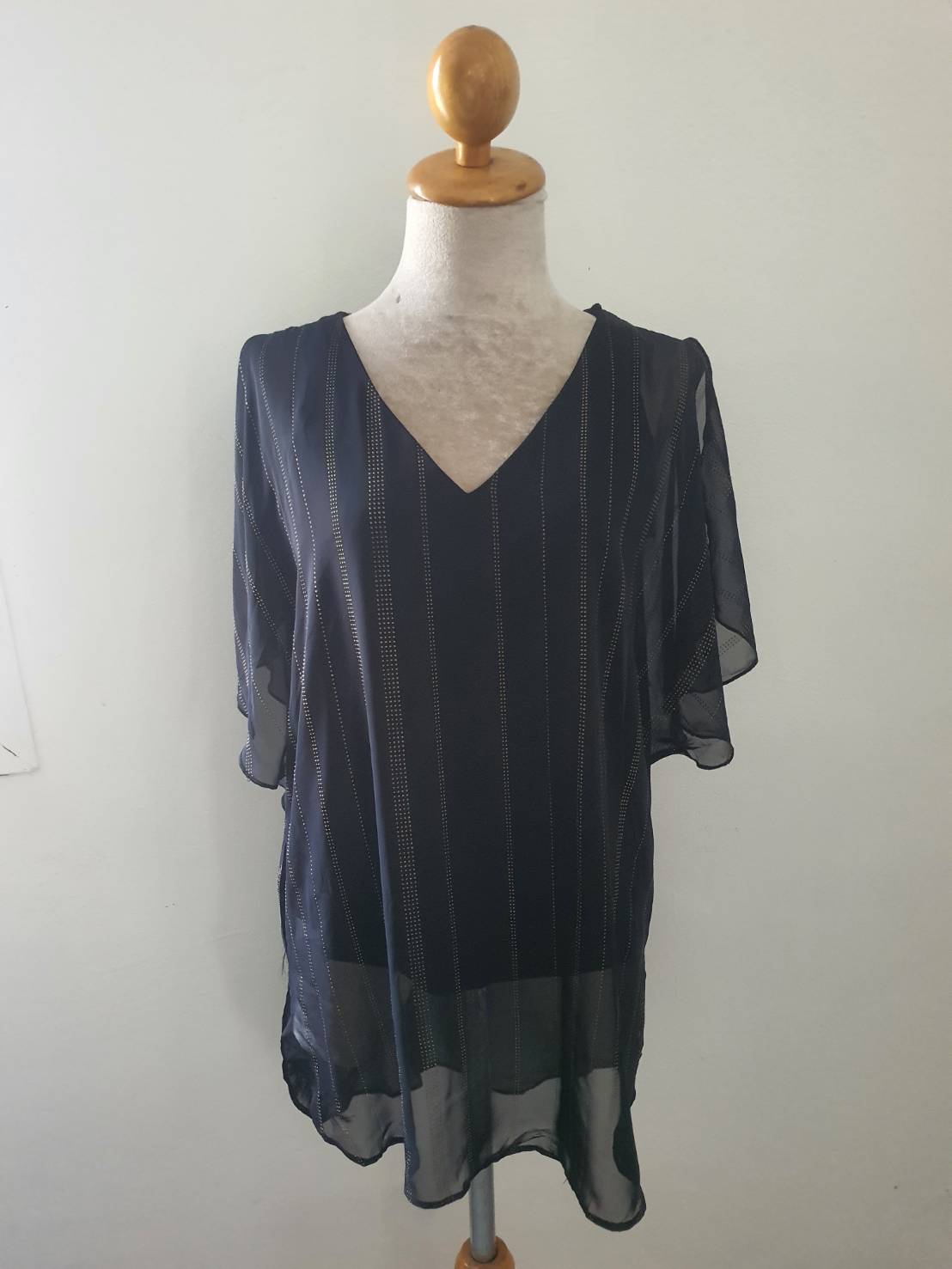 FF06564 เสื้อชีฟอง สีดำ ลายจุดนูน ของใหม่ อก 40 นิ้ว