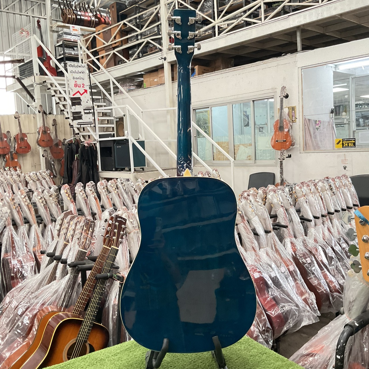 กีต้าร์โปร่ง HONEY BEE : W-15/BLS