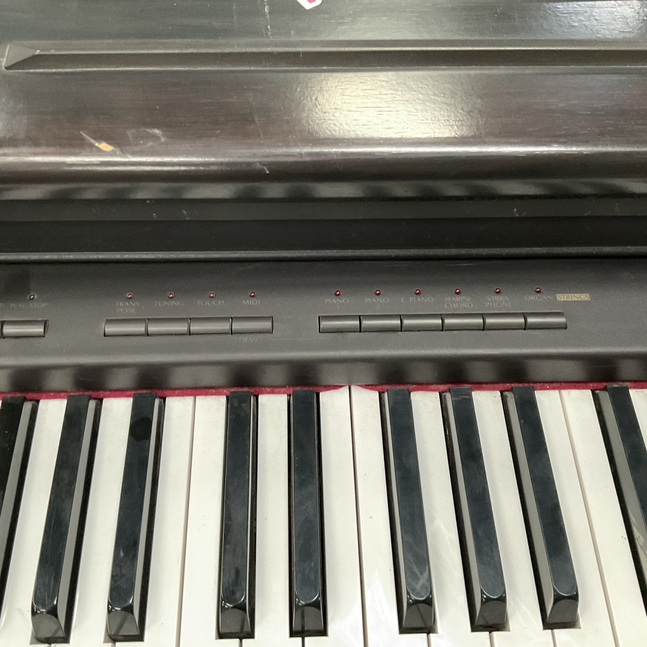 เปียโน COLUMBIA : EP-2500 สินค้าไม่พร้อมใช้งาน (ต้องซ่อม)