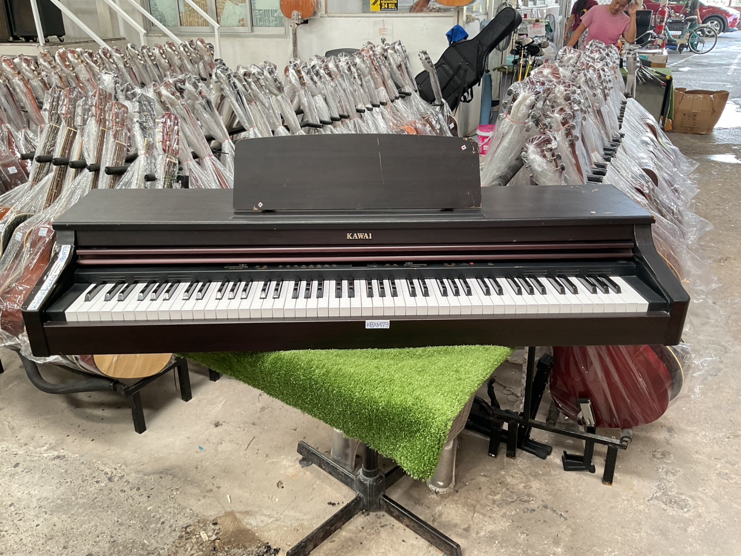 เปียโน KAWAI : PN250 สินค้าไม่พร้อมใช้งาน (ต้องซ่อม)