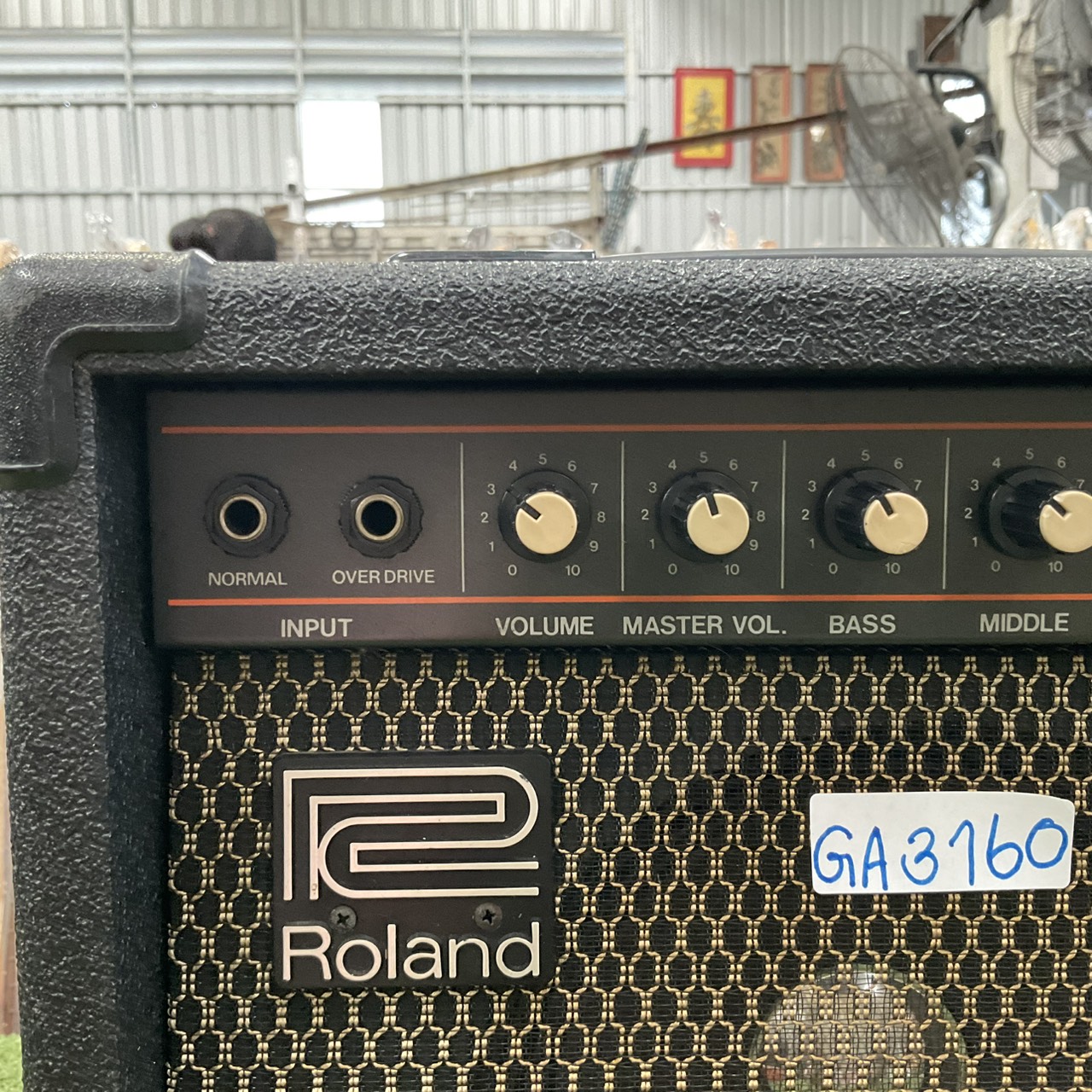 แอมป์กีต้าร์ Roland : SPIRIT-10