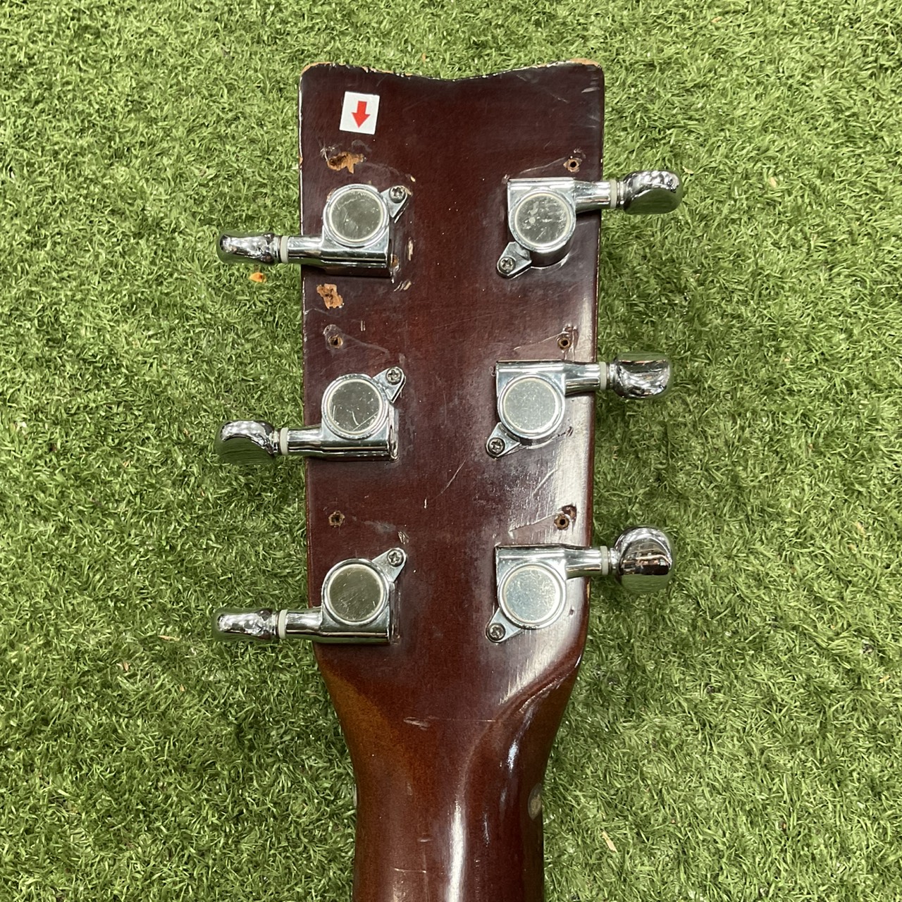 กีต้าร์โปร่ง YAMAHA : F-330J