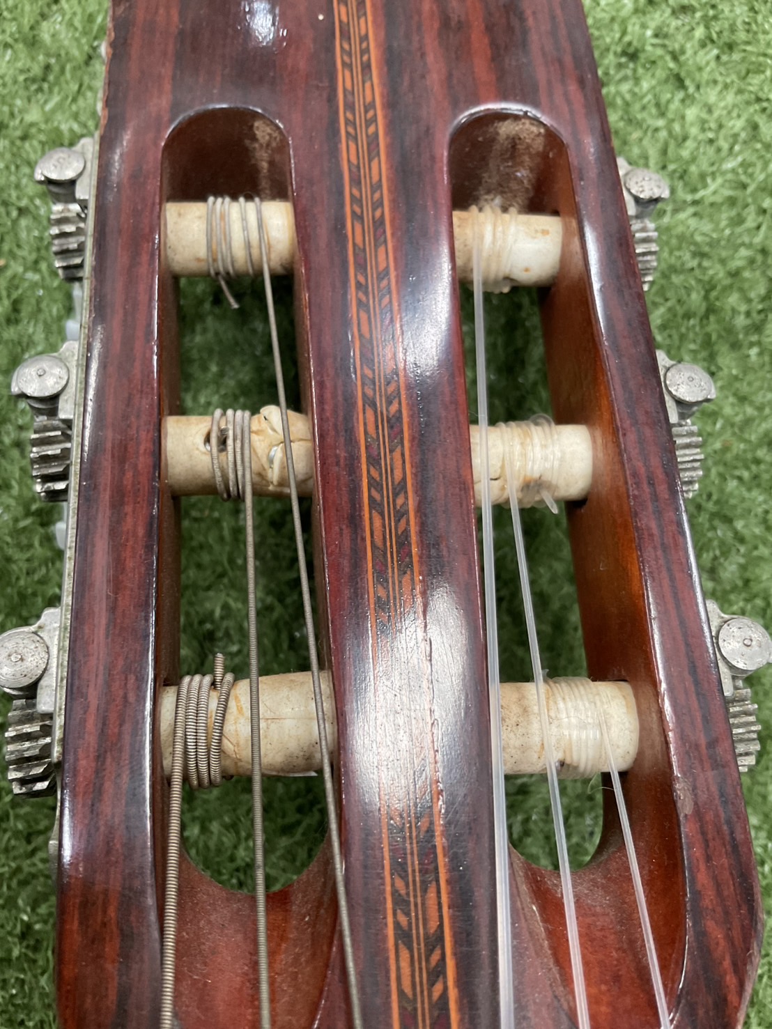 กีต้าร์คลาสสิค Shinano : LG100