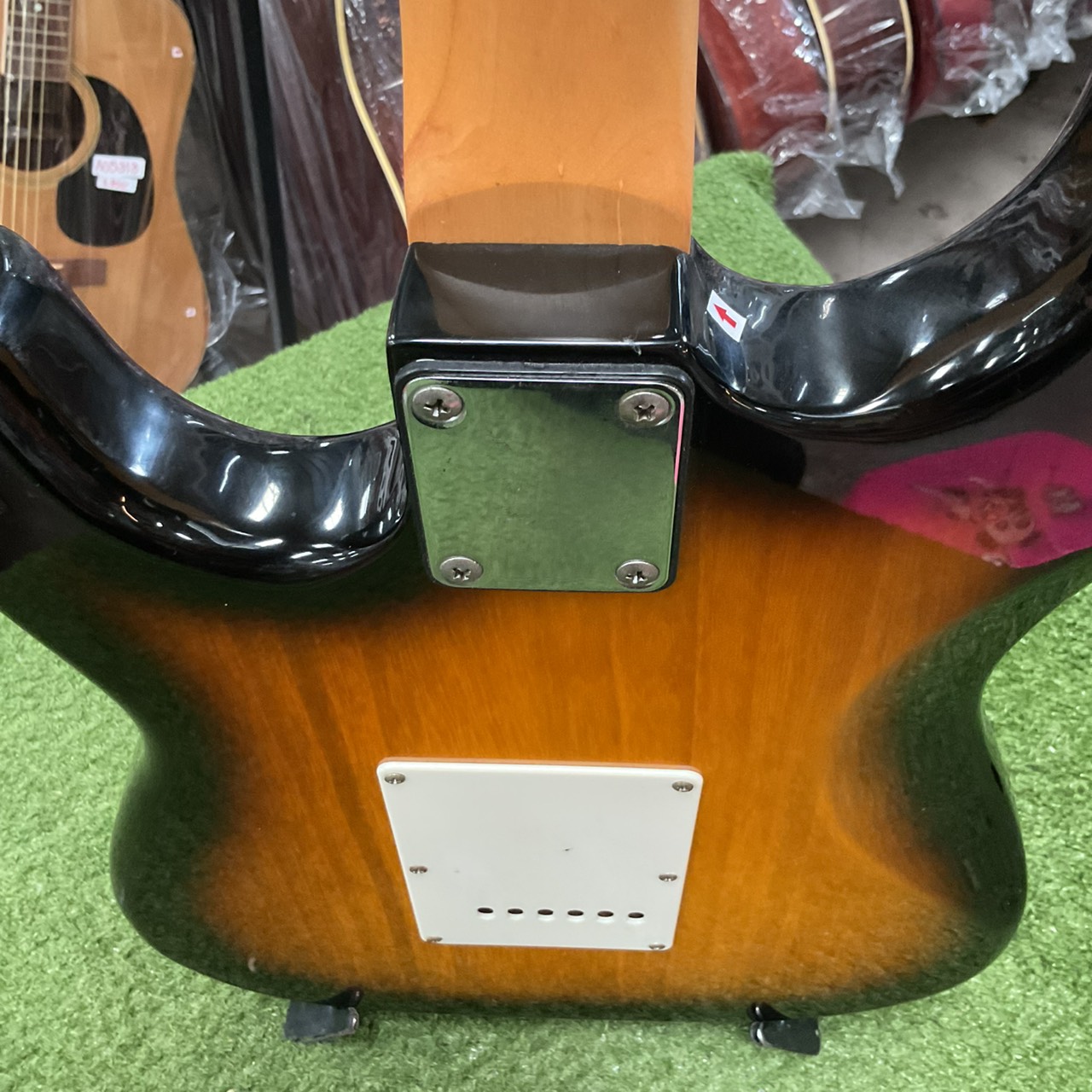 กีต้าร์ไฟฟ้า PlayTech