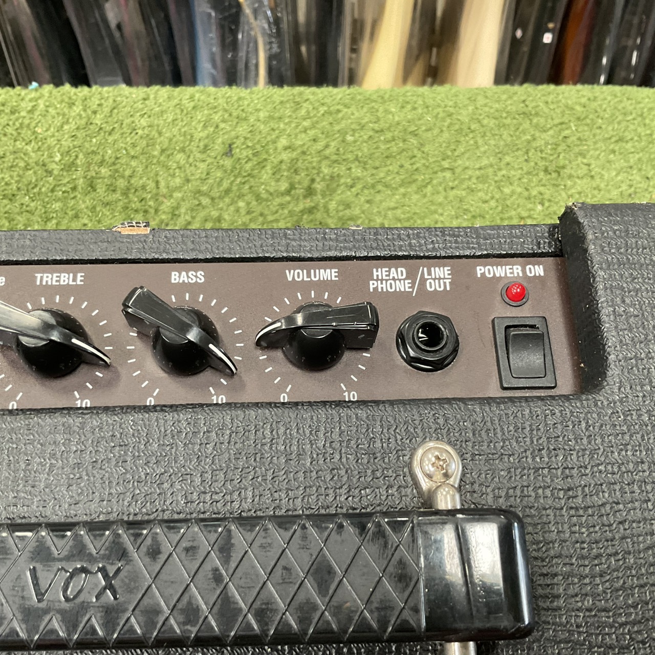 แอมป์กีต้าร์ VOX : Pathfinder10 V9106