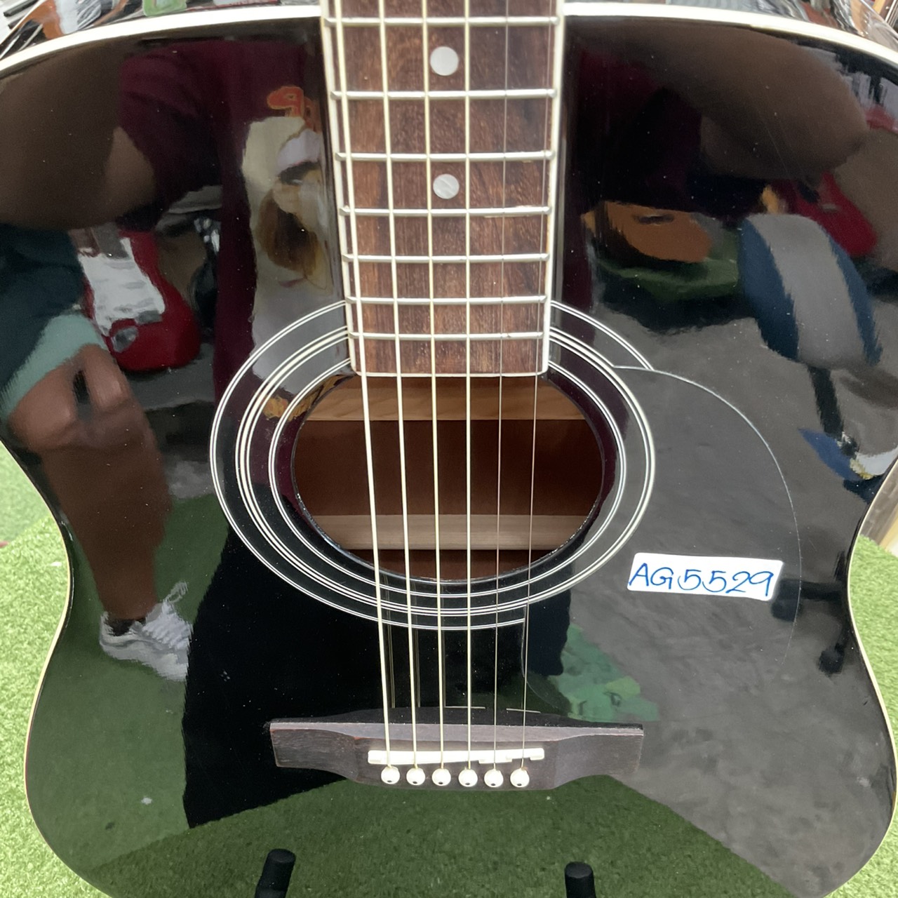 กีต้าร์โปร่ง HONEY BEE : W-15 BK