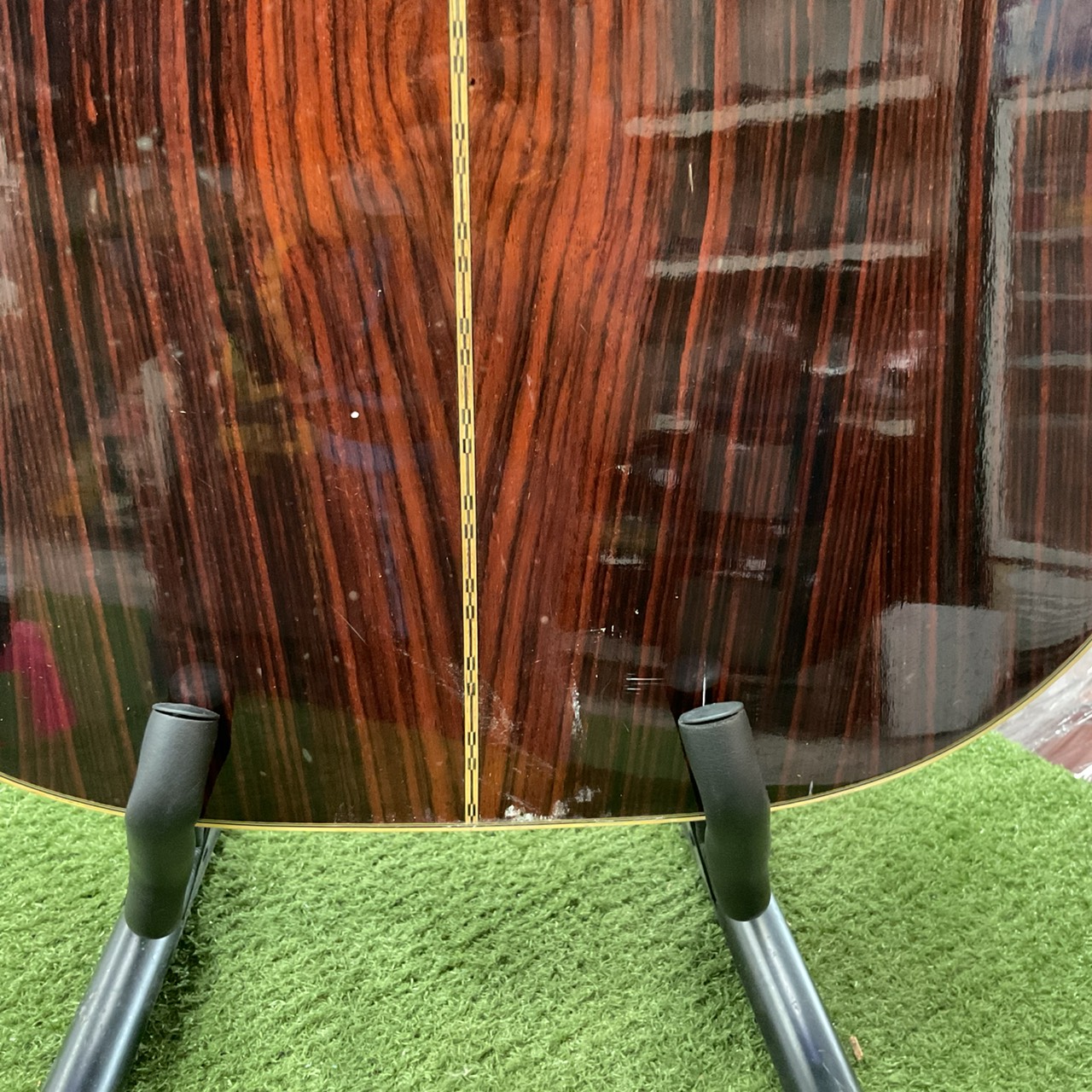 กีต้าร์โปร่ง Morales : LYRE BIRD