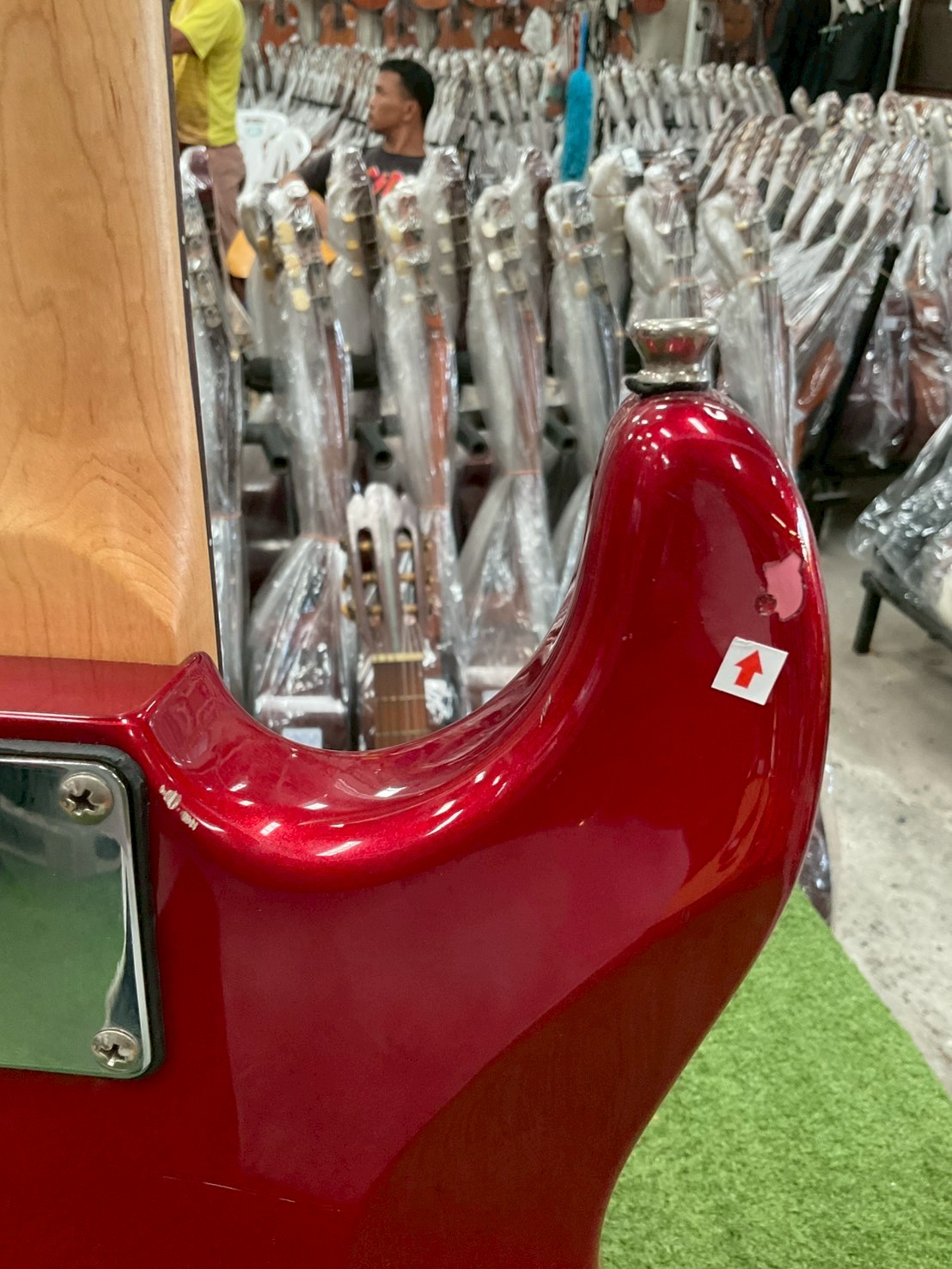 กีต้าร์ไฟฟ้า Legend