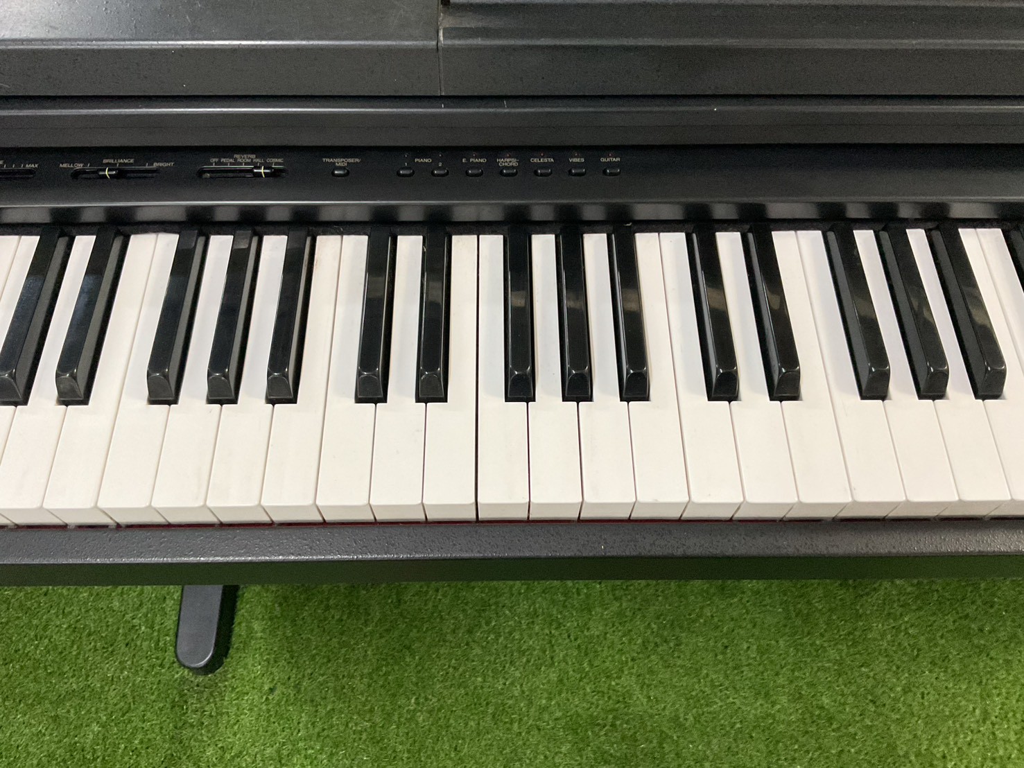 เปียโน YAMAHA : Clavinova CLP-550