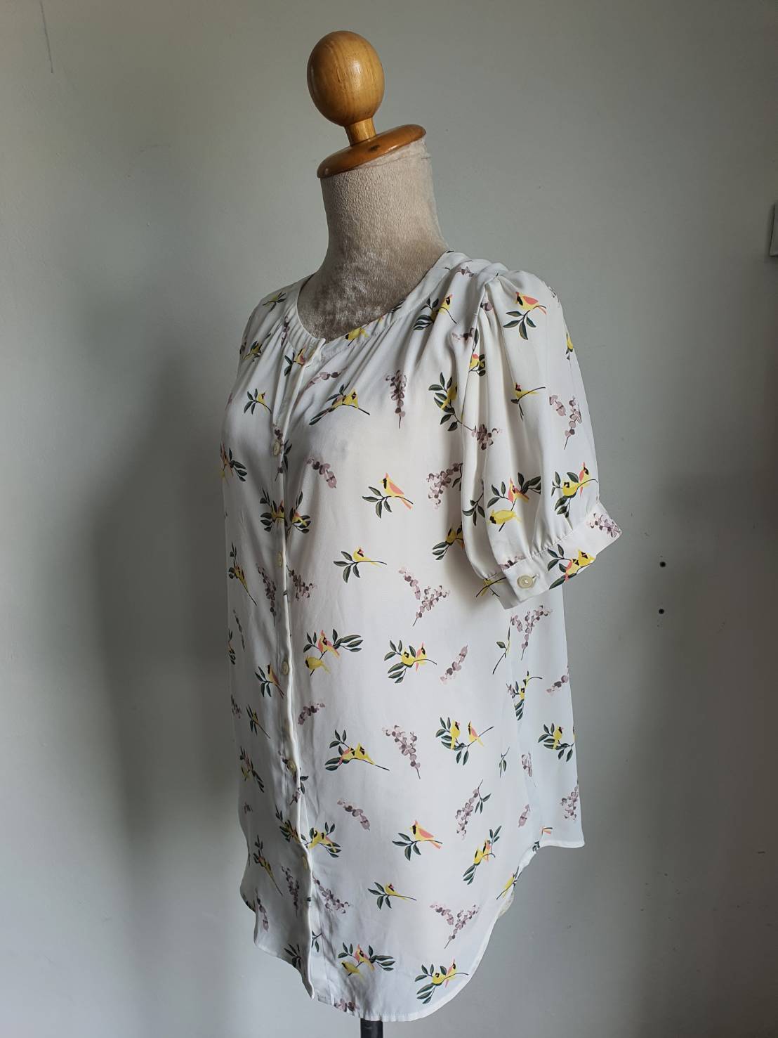 FF05349 เสื้อผ้ามือสอง ชีฟอง มือสอง อก 38 นิ้ว