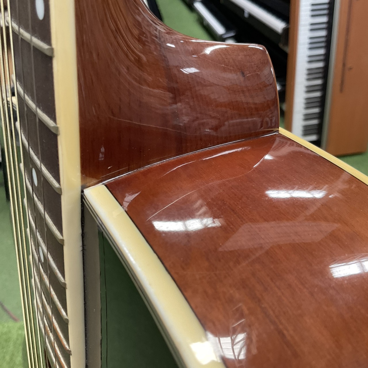 กีต้าร์โปร่ง Sepia Crue : F-170-TS