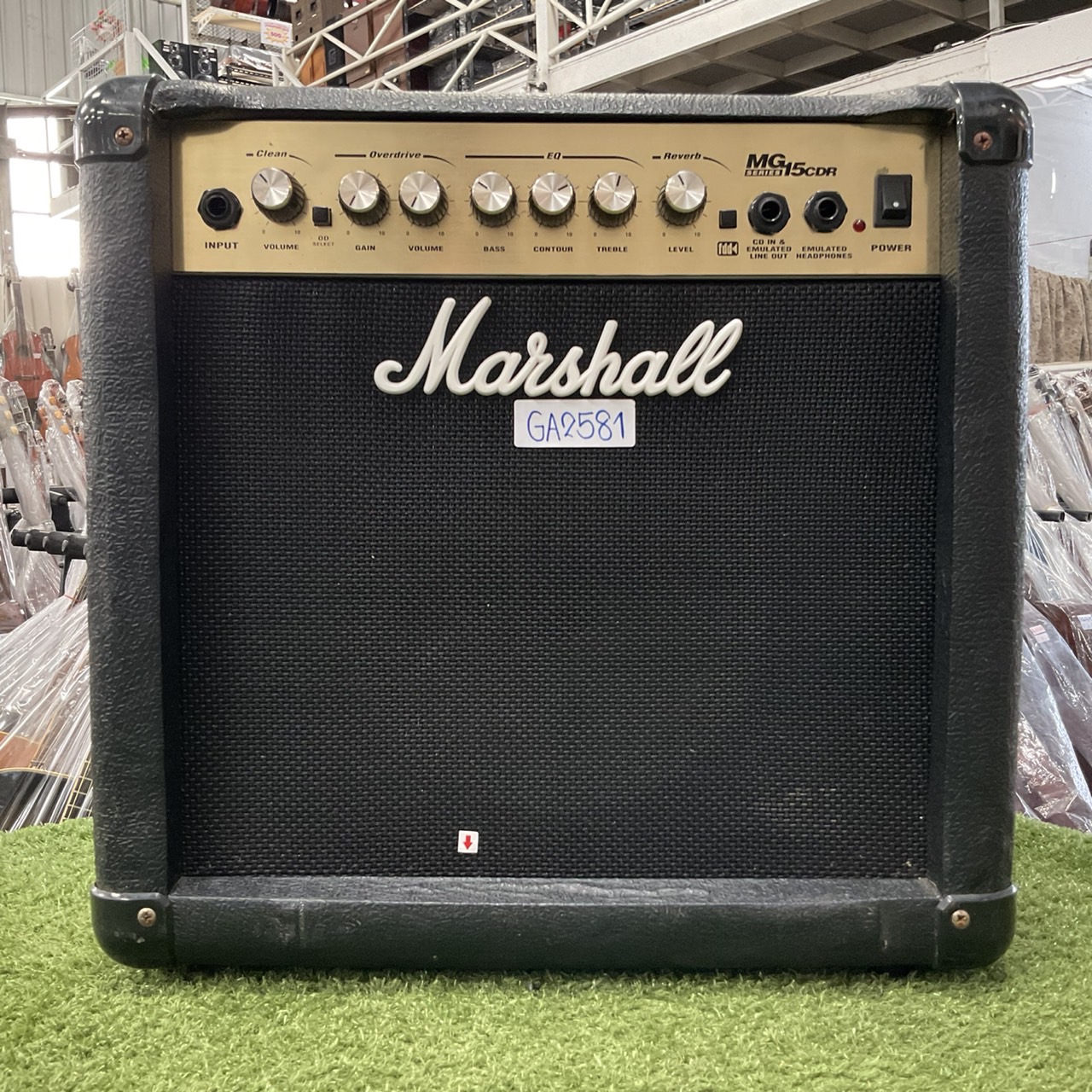 แอมป์กีต้าร์ Marshall : MG15CDR