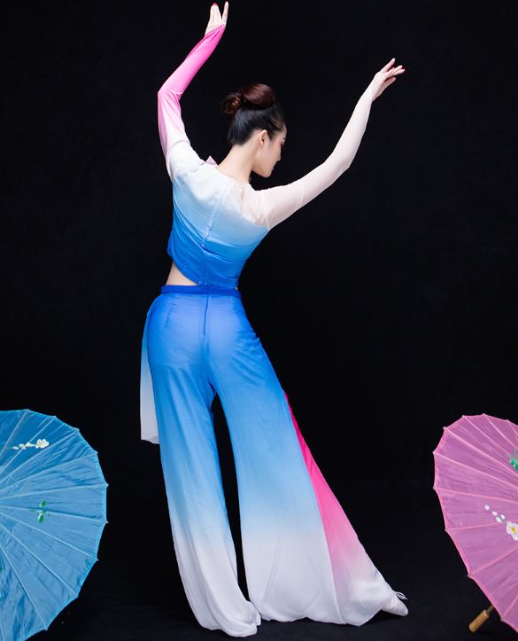 ชุดสตรีสำหรับการแสดงฟ้อนรำร่มจีน 2019 秧歌服2019新款广场扇子伞舞古典舞蹈服装女演出服 Female Yangge 2019 New Classical Square Umbrella Dance Costume 2019