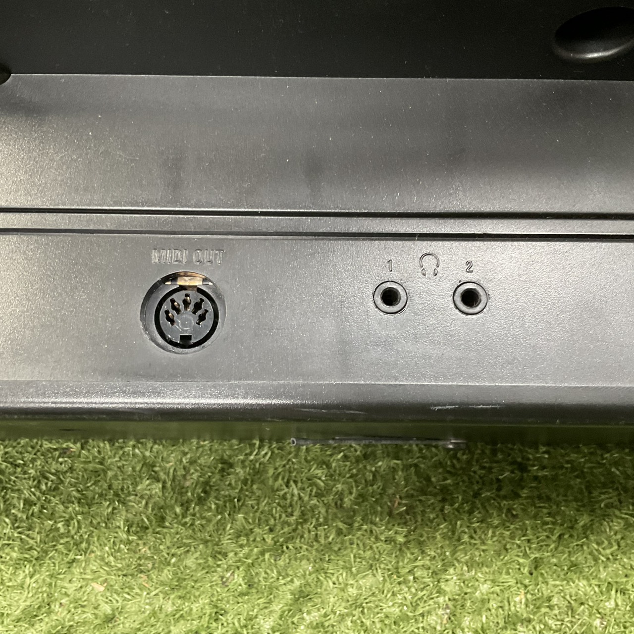 เปียโน KORG : LP-180