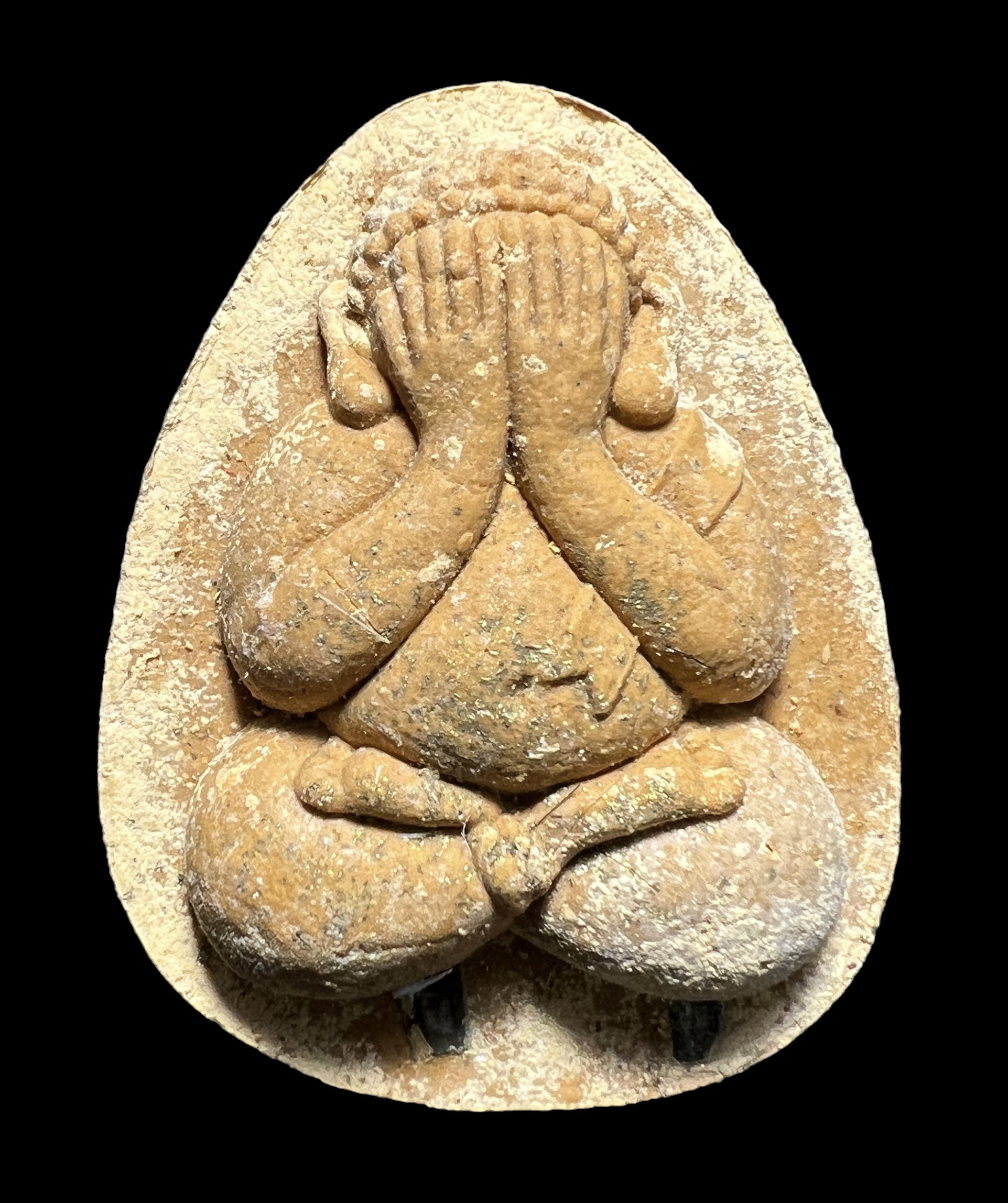 พระปิดตาเงินล้าน (เนื้อว่านสีเหลือง) Millionaire Phra Pidta (Yellow Herb) SKU-02388