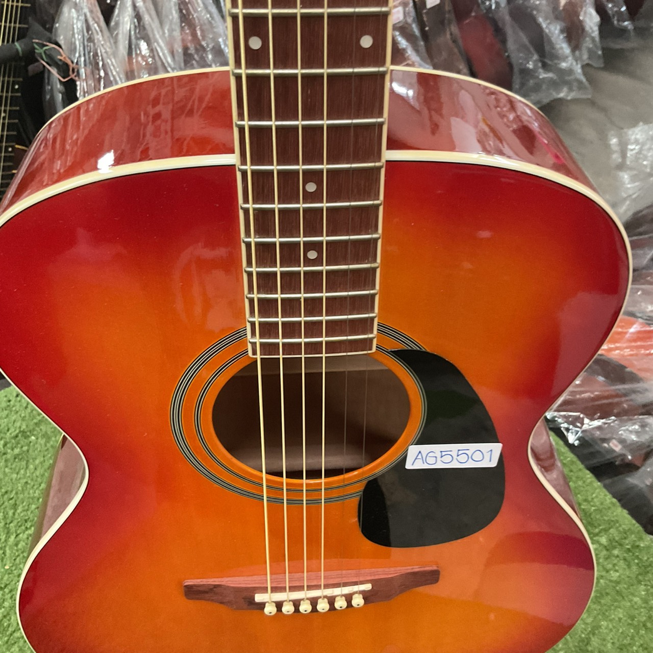 กีต้าร์โปร่ง Falcon : FSG-1F CAO