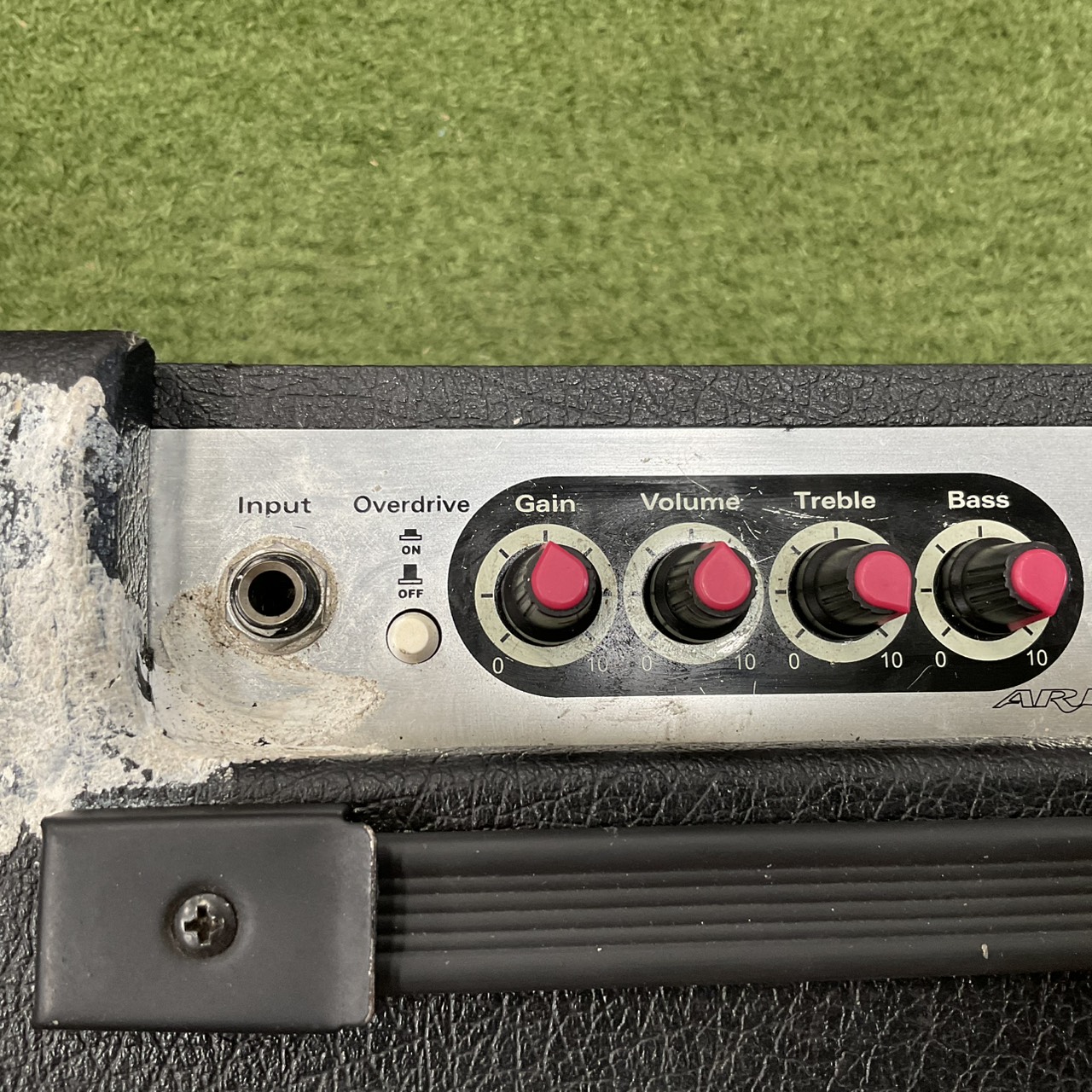 แอมป์กีต้าร์ ARIA : AG-10X