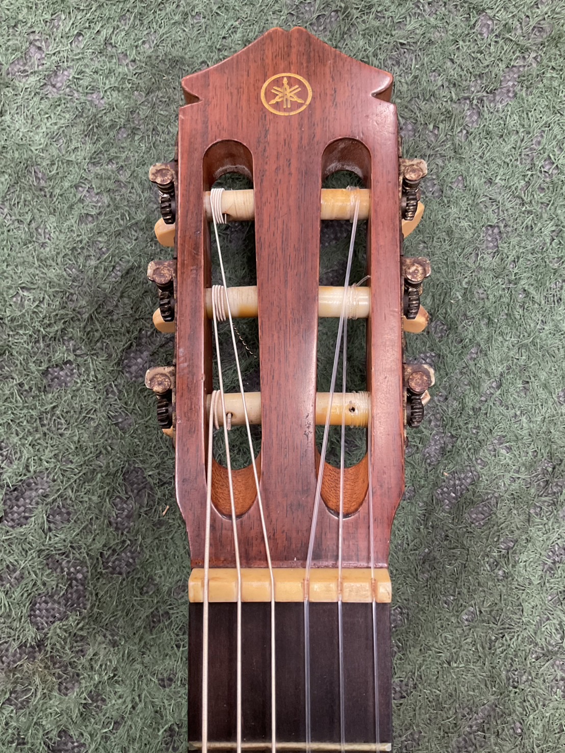 กีต้าร์คลาสสิค YAMAHA : G-90A