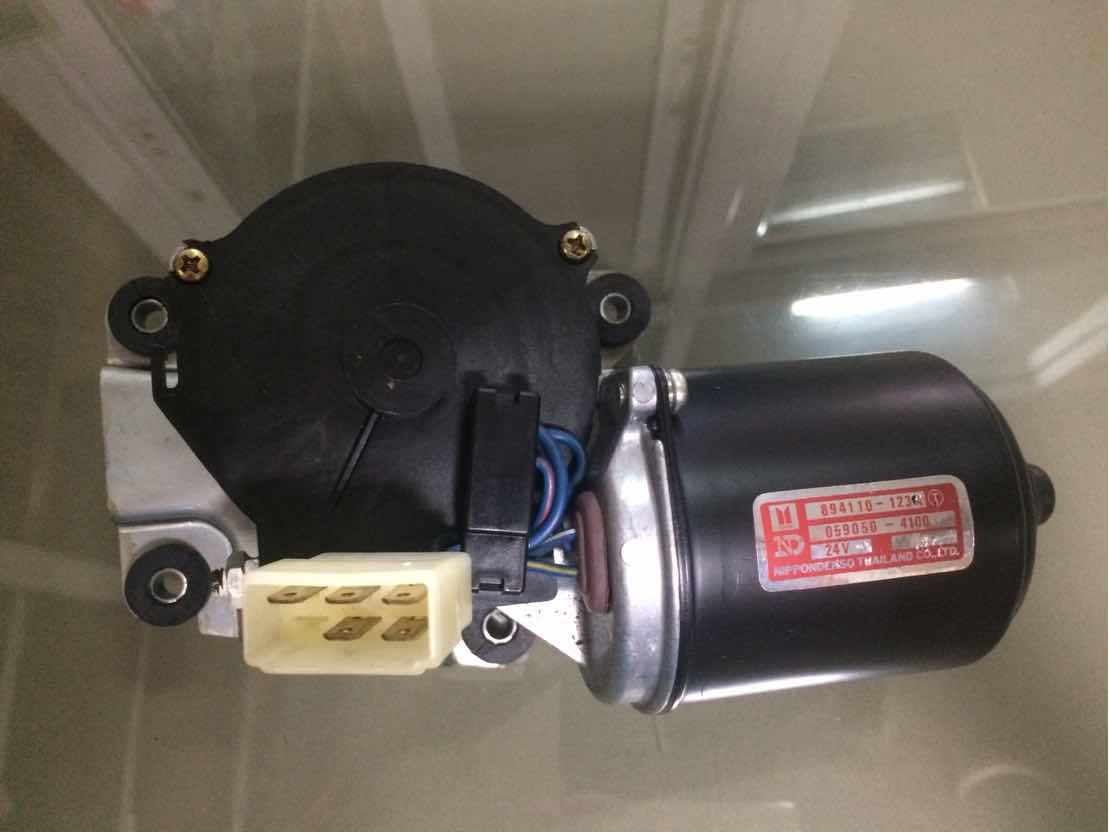 มอเตอร์ปัดน้ำฝน ISUZU NPR115 แรง NKR 24V