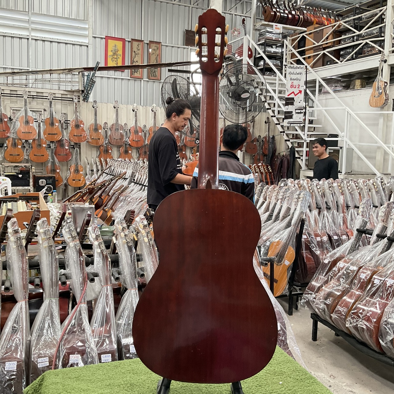 กีต้าร์คลาสสิค No Brand