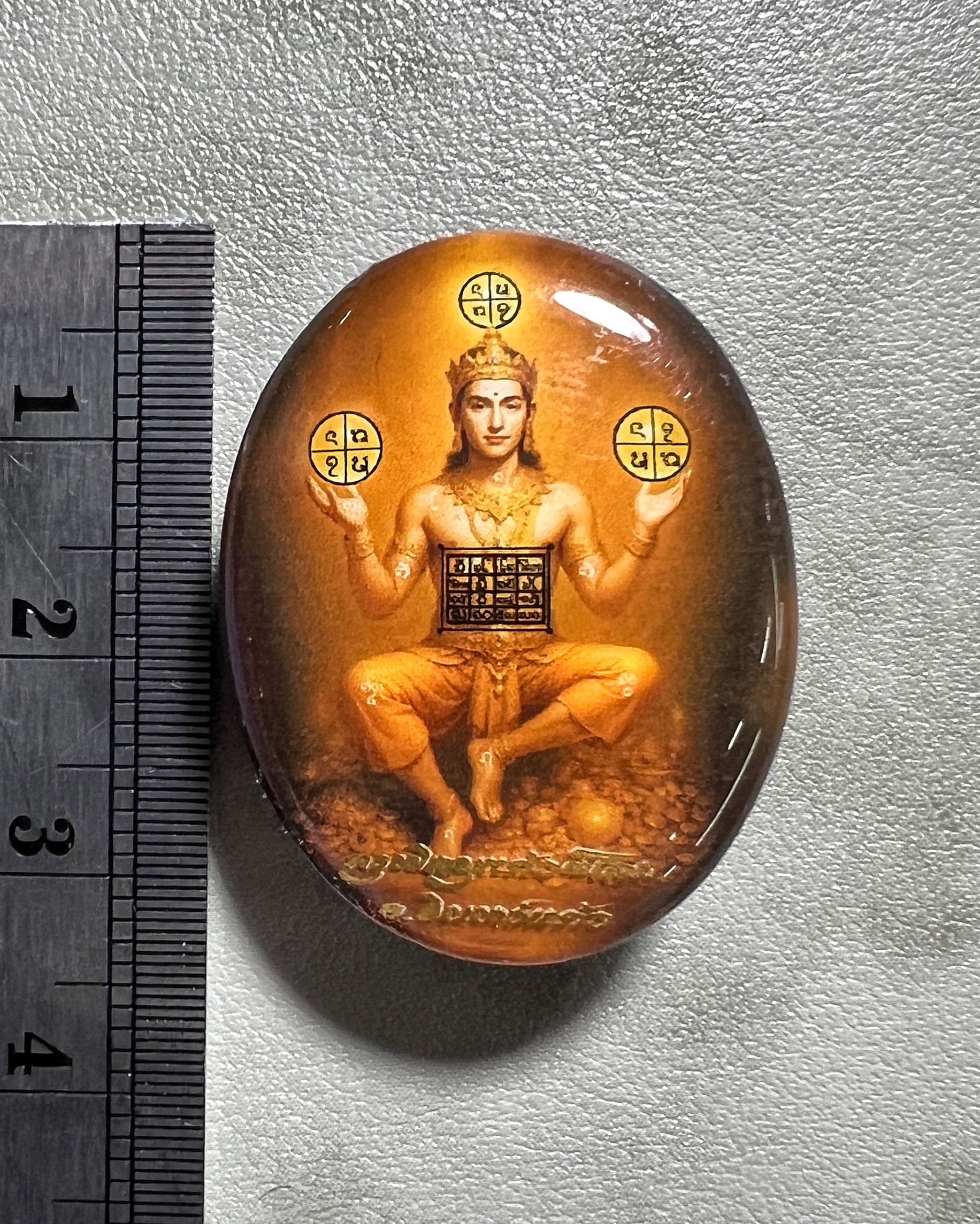 ล็อกเก็ตครูพิสนูแก้ว3โลก (ขนาดเล็ก) Three Sacred Orbs God Locket. (small size) SKU-04004