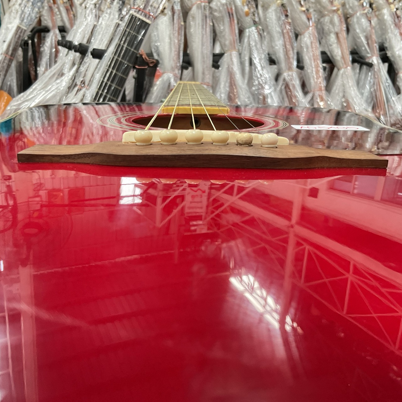 กีต้าร์โปร่ง Mavis : MW-200