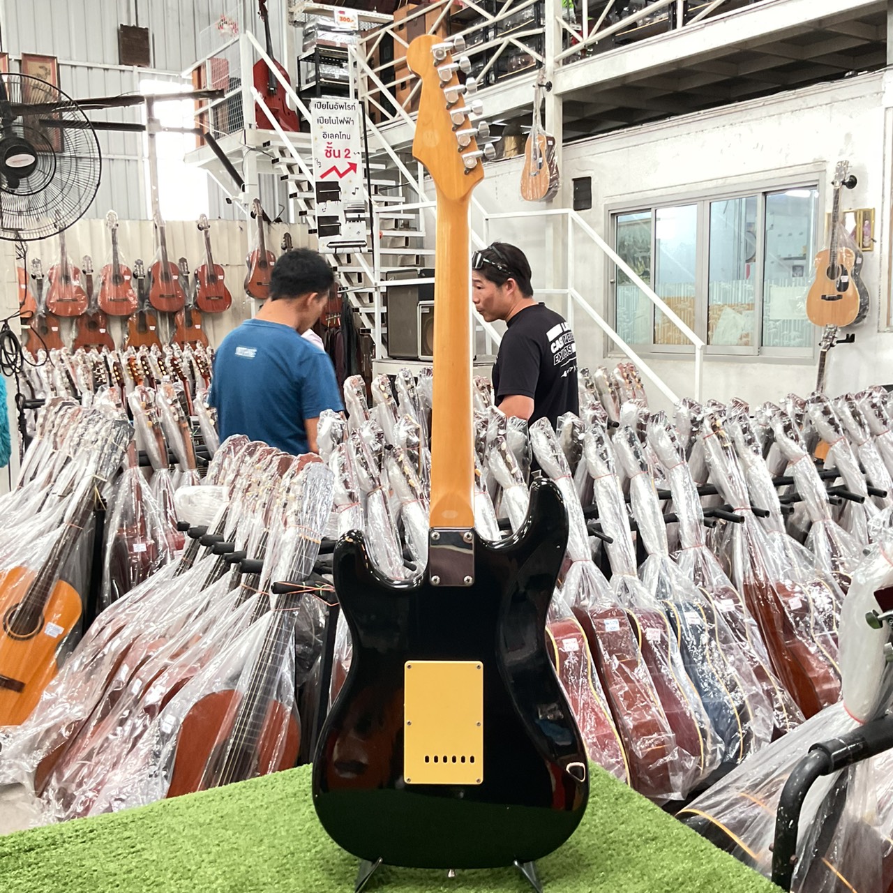 กีต้าร์ไฟฟ้า SELDER