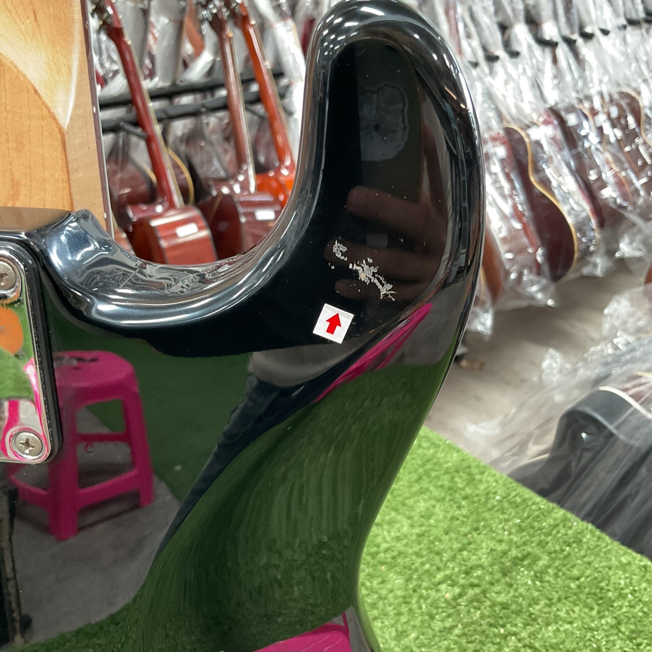 กีต้าร์ไฟฟ้า Legend