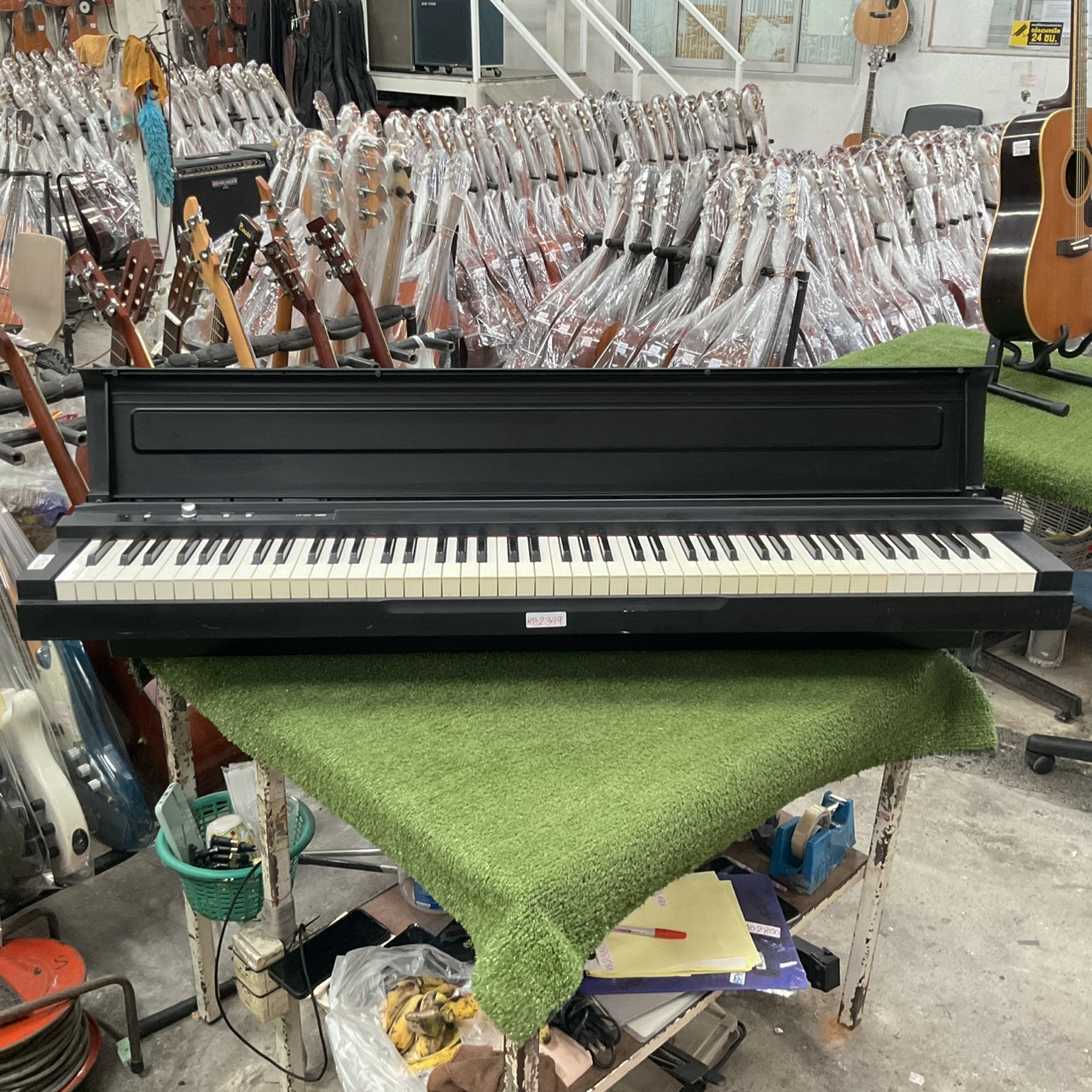 เปียโน KORG : LP-180