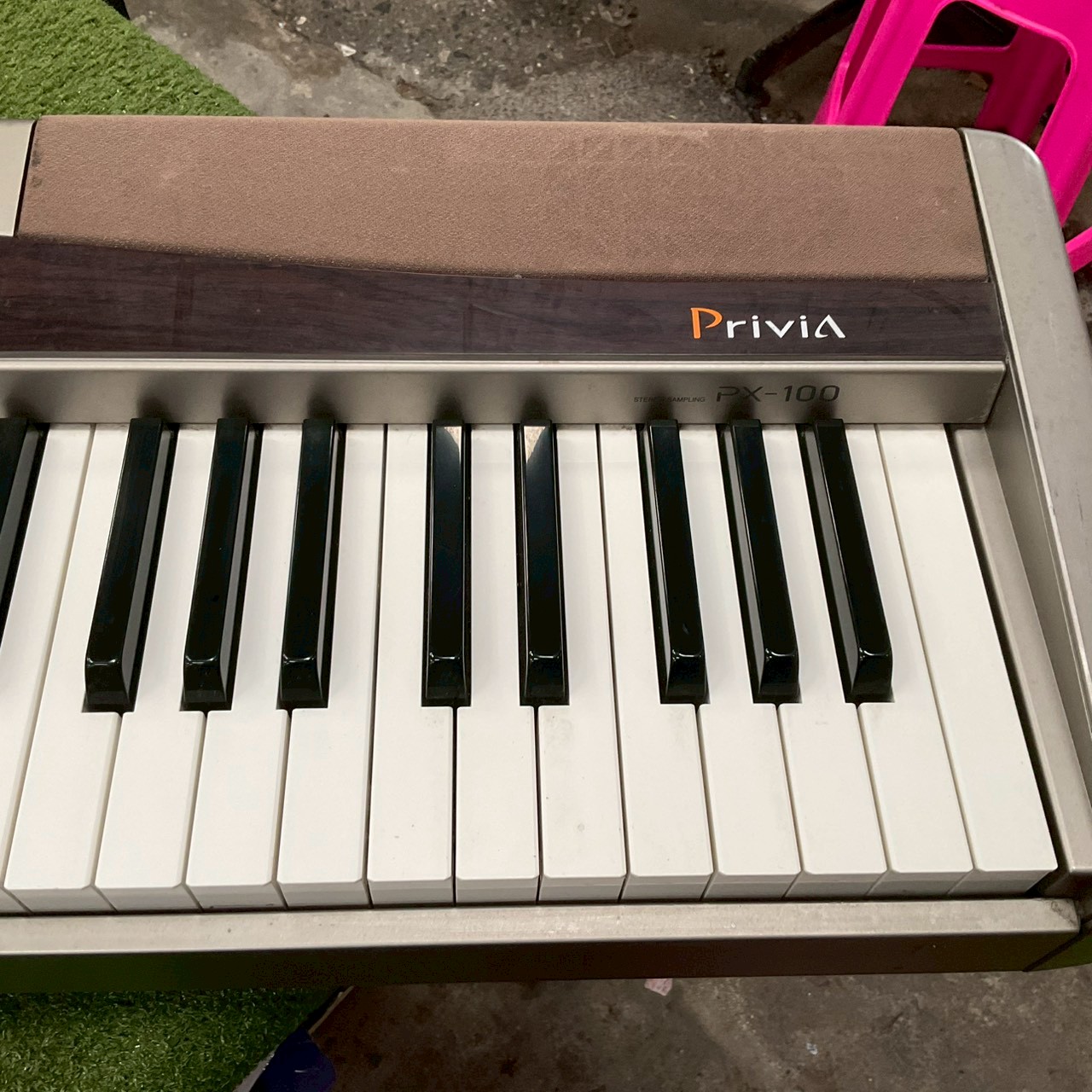 เปียโน CASIO : PX-100 สินค้าไม่พร้อมใช้งาน (ต้องซ่อม)