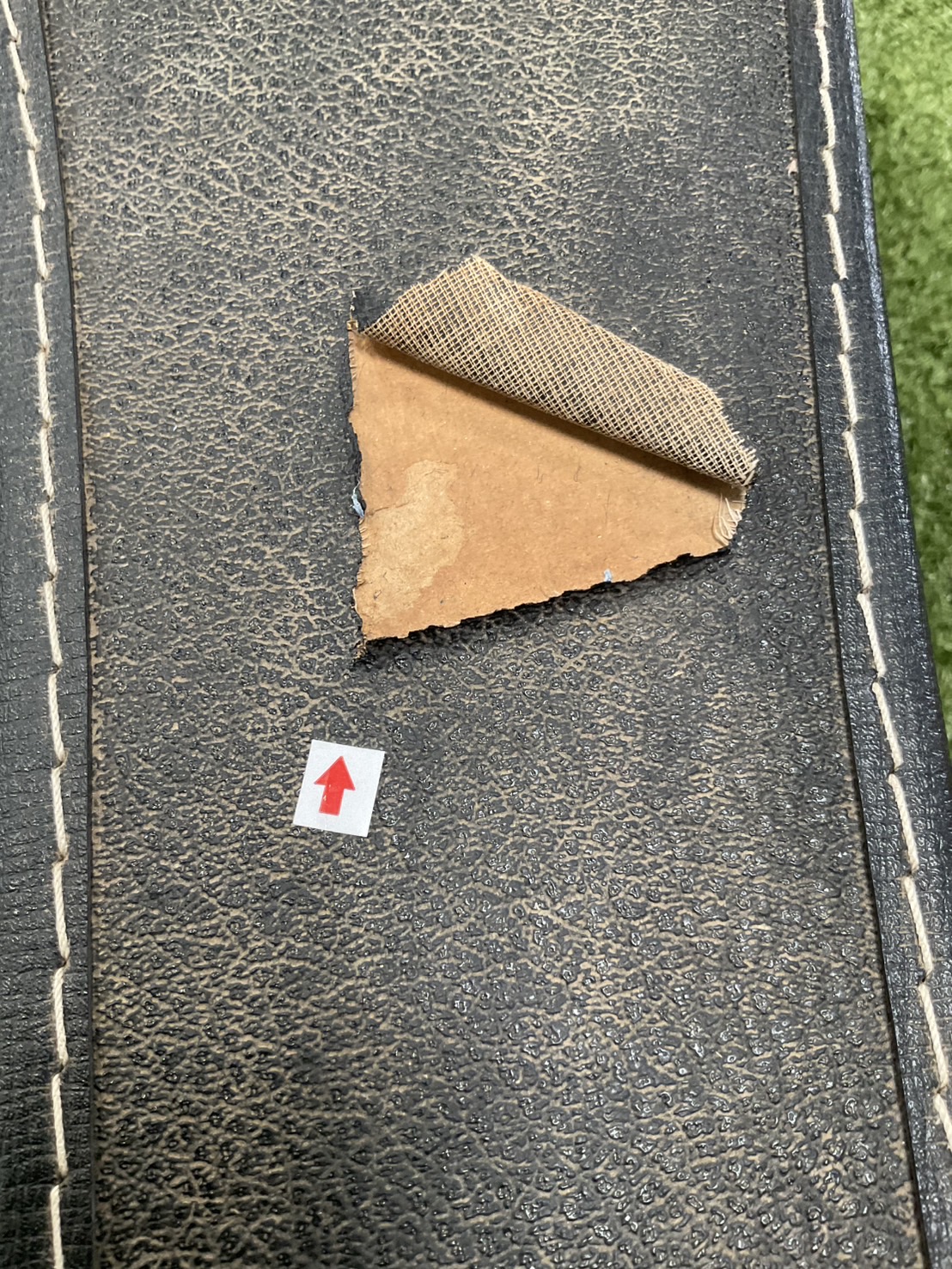 กล่องเคสกีต้าร์คลาสสิค