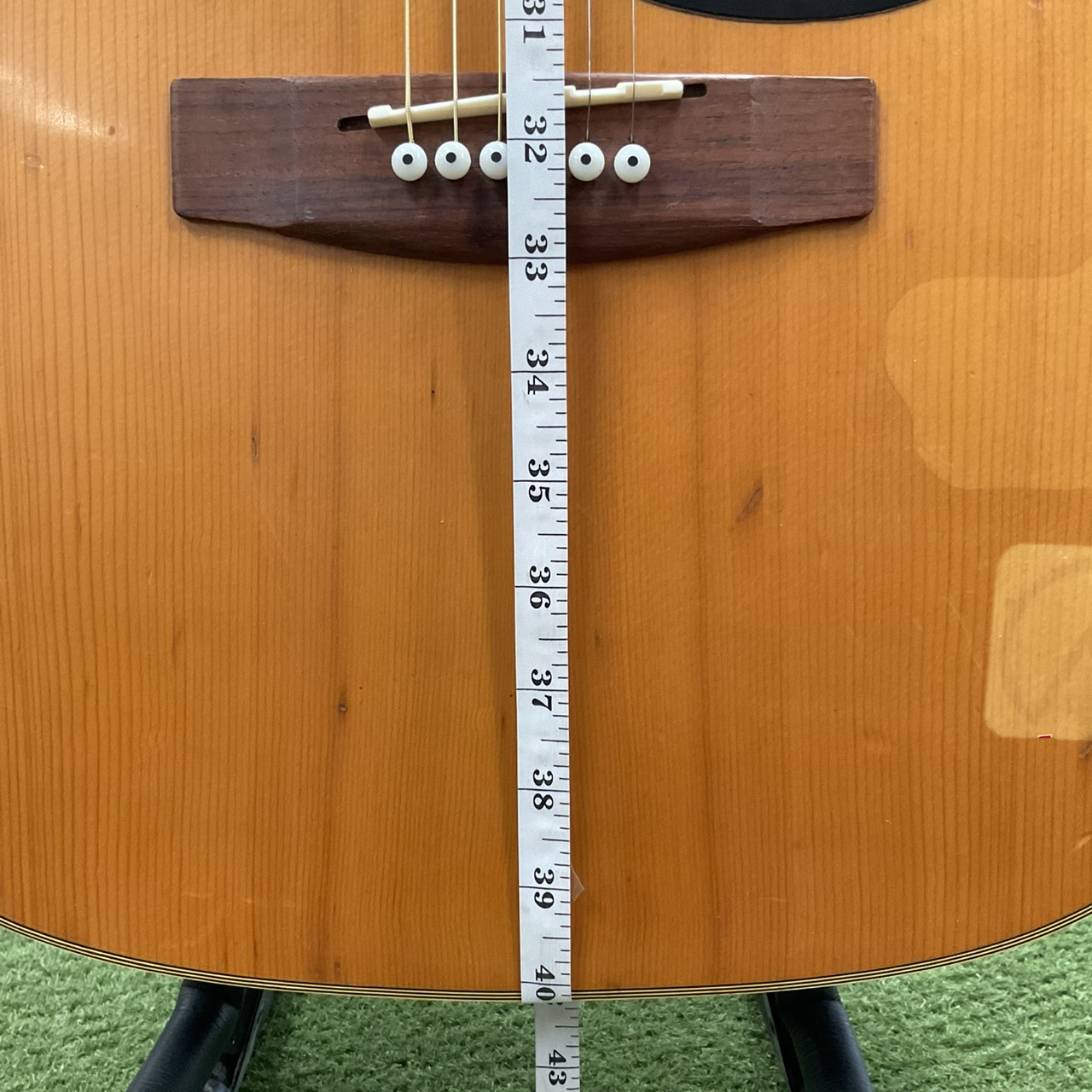 กีต้าร์โปร่ง YAMAHA : FG-200J