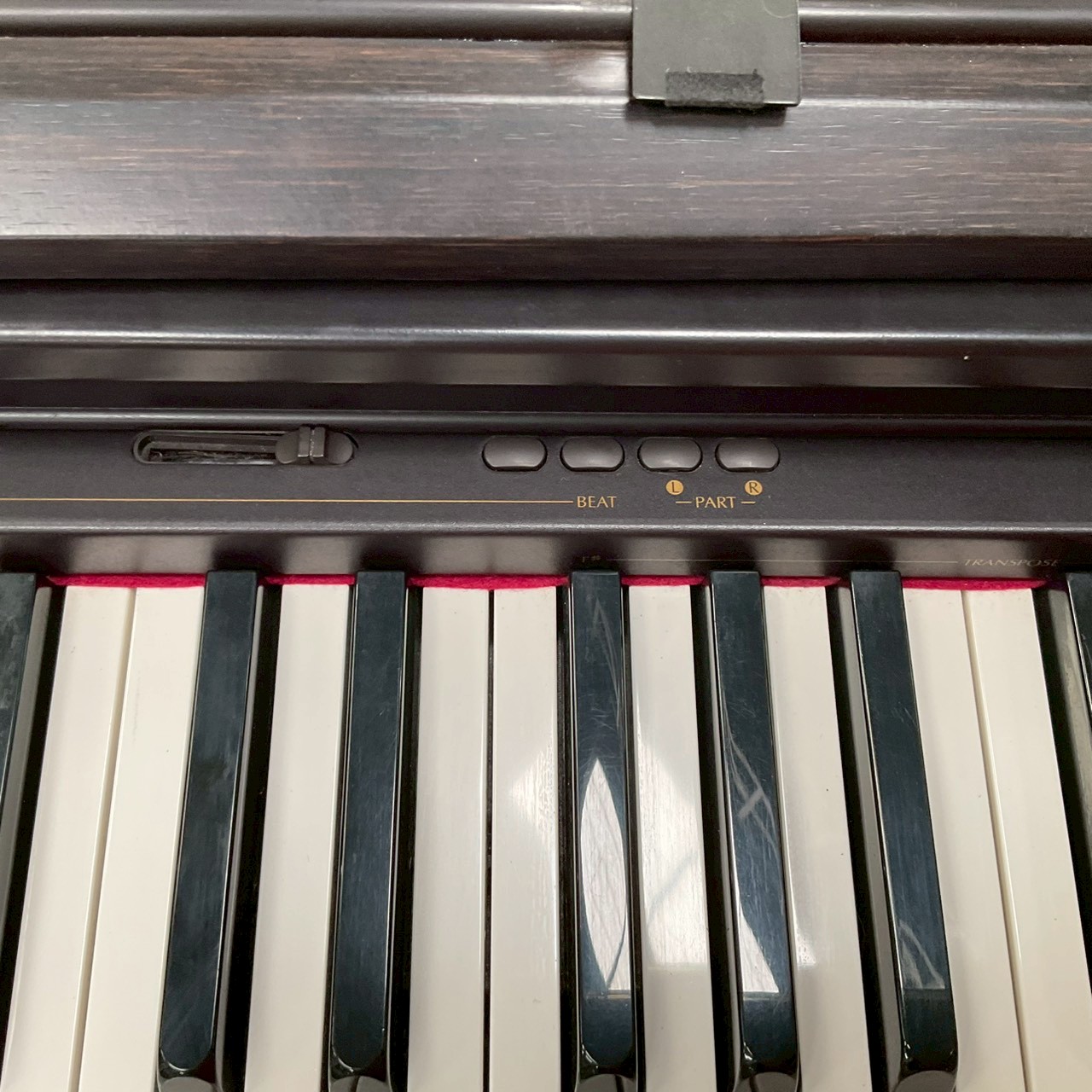 เปียโน COLUMBIA : EP-345 สินค้าไม่พร้อมใช้งาน (ต้องซ่อม)