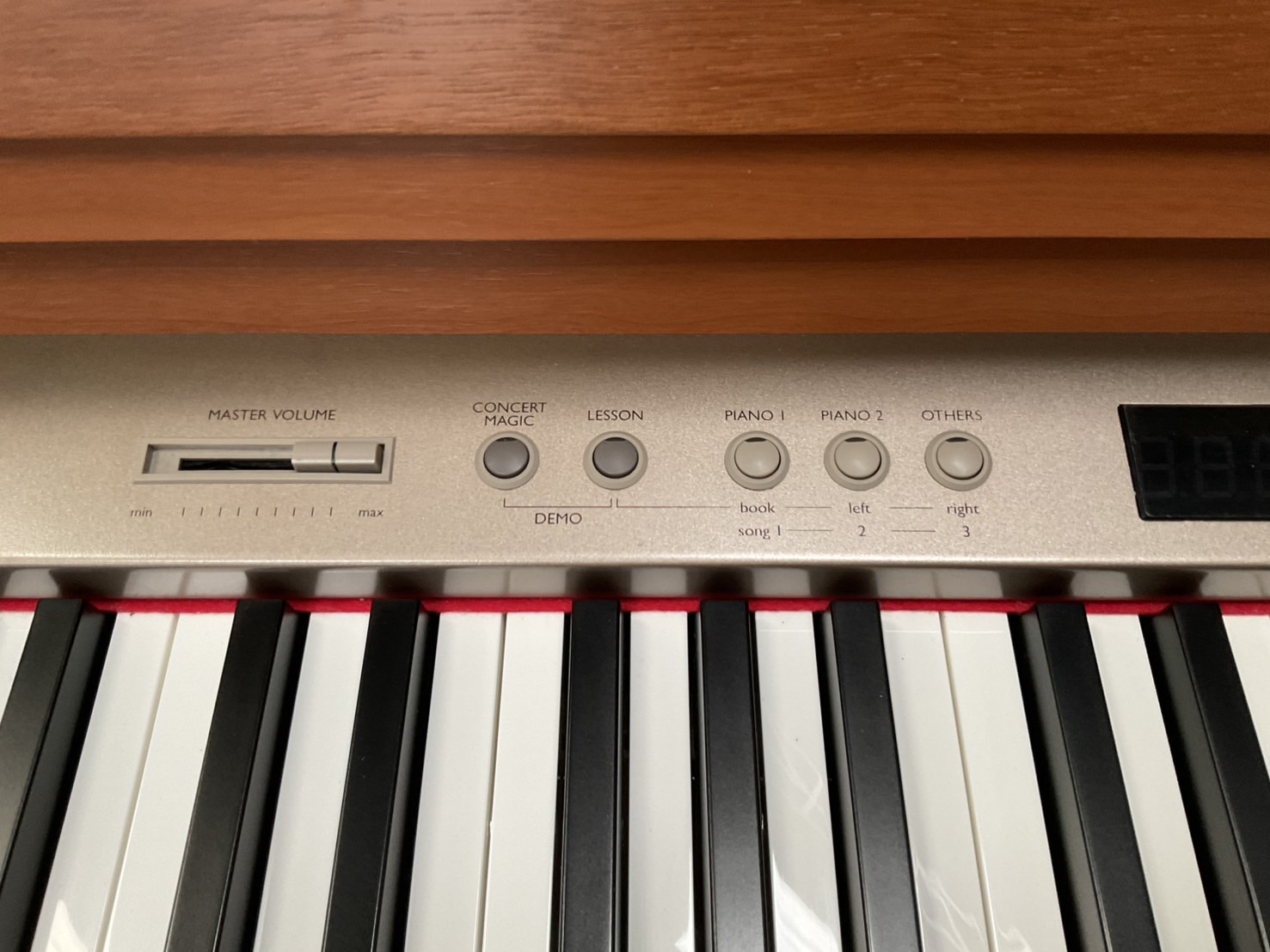 เปียโน KAWAI : L32C (ELECTRONIC)