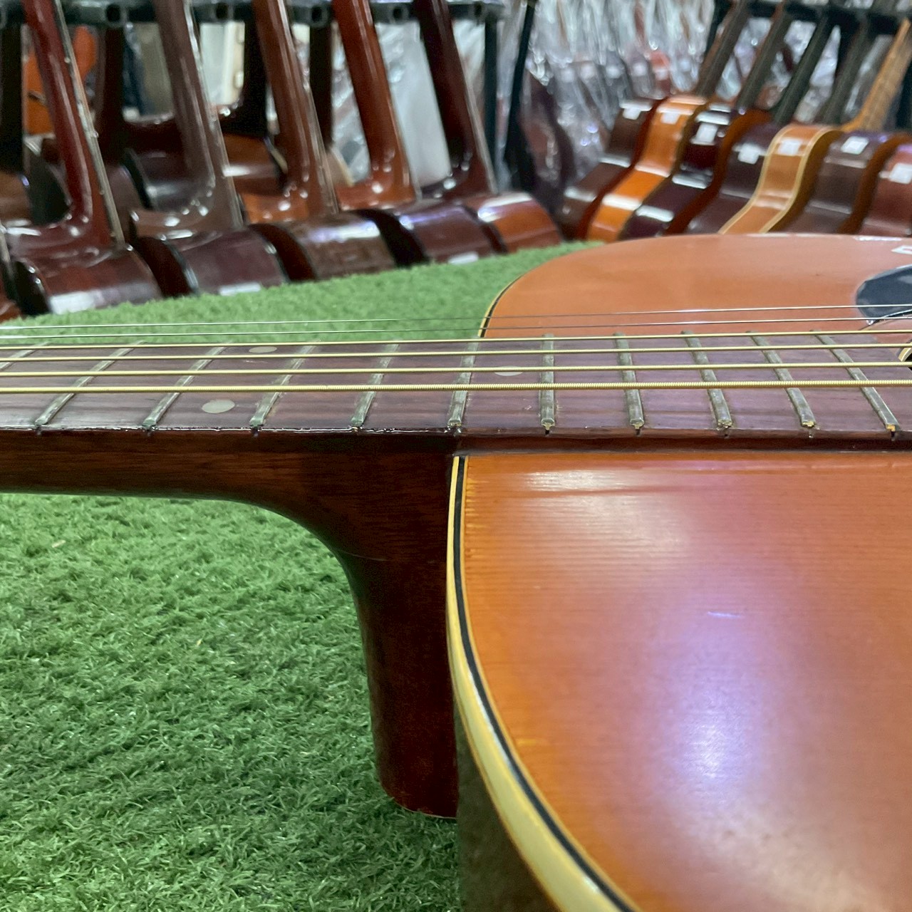 กีต้าร์โปร่ง KASUGA : F-80