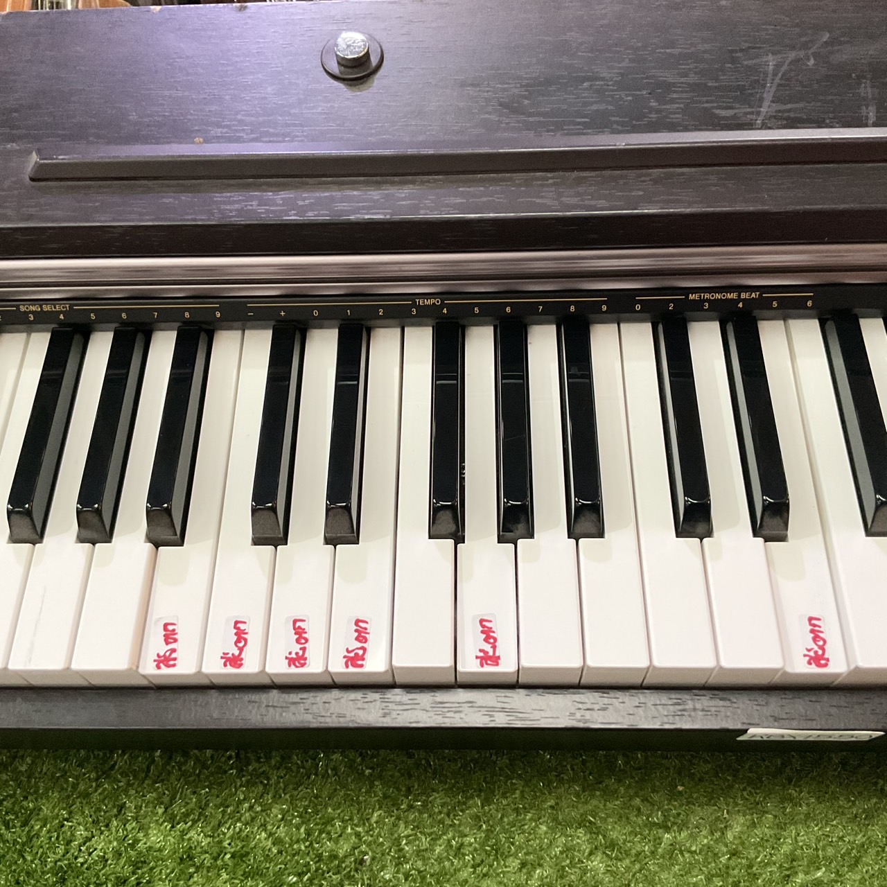 เปียโน CASIO : PX-700 สินค้าไม่พร้อมใช้งาน (ต้องซ่อม)