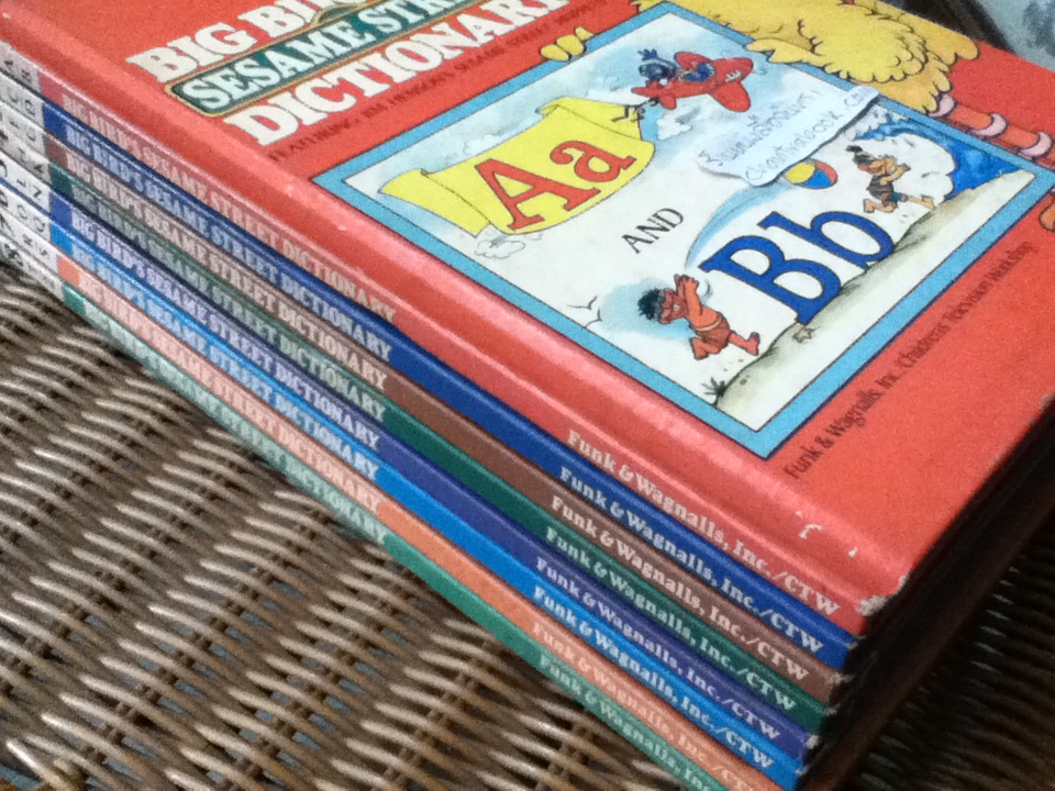 BIG BIRD'S SESAME STREET DICTIONARY volume1-8