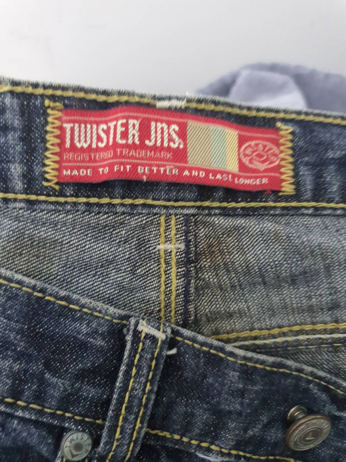 FF02300 กางเกงยีนส์ มือสอง แบรนด์Twister jeans เอว 30 นิ้ว