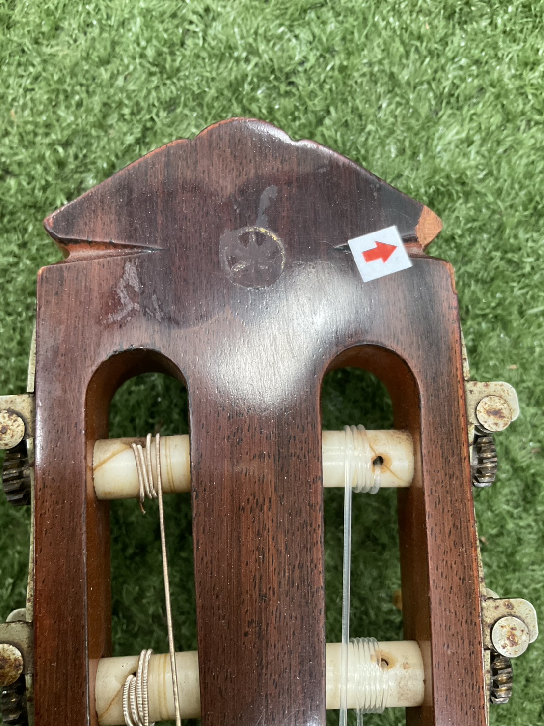 กีต้าร์คลาสสิค YAMAHA : G-70D