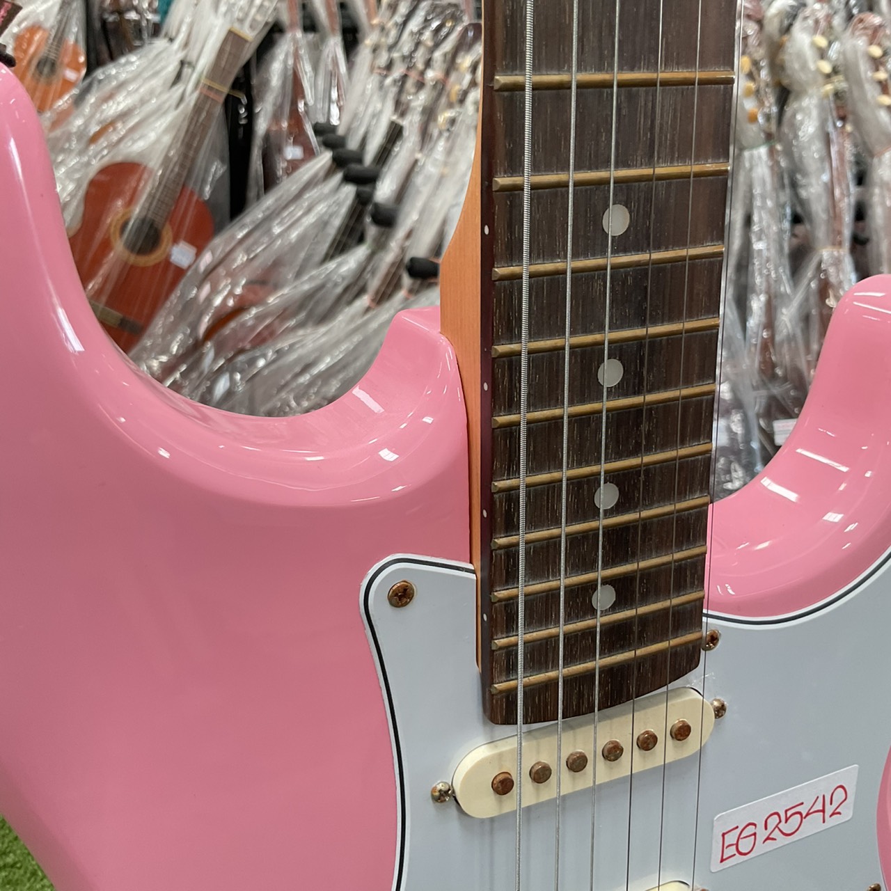 กีต้าร์ไฟฟ้า PhotoGenic