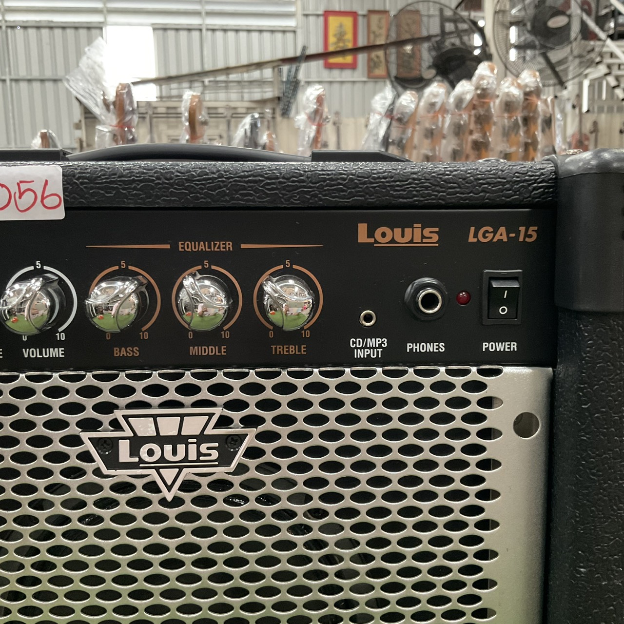 แอมป์กีต้าร์ Louis : LGA-15