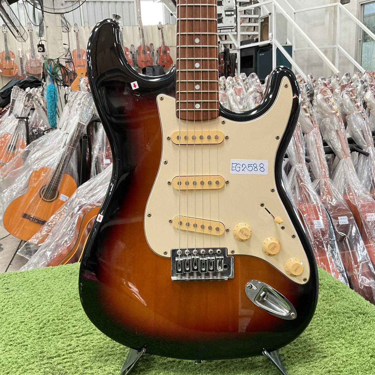 กีต้าร์ไฟฟ้า Photogenic