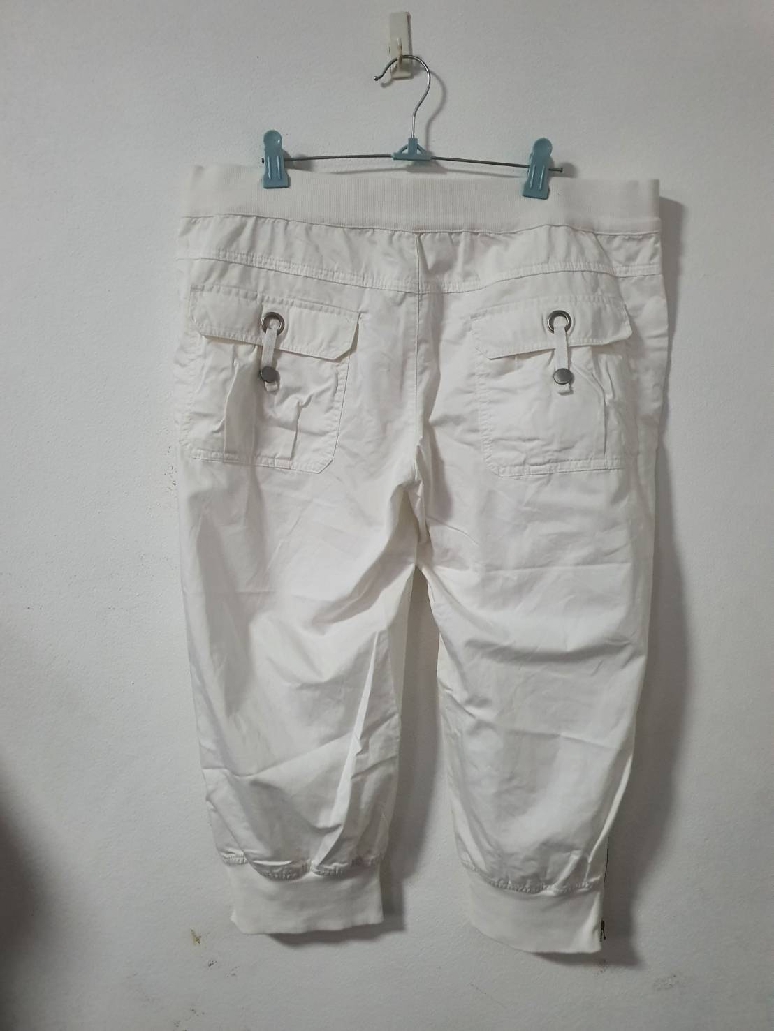 FF06321 กางเกงผ้ามือสอง สีขาว แบรนด์ GIORDANO เอว 34-36 นิ้ว